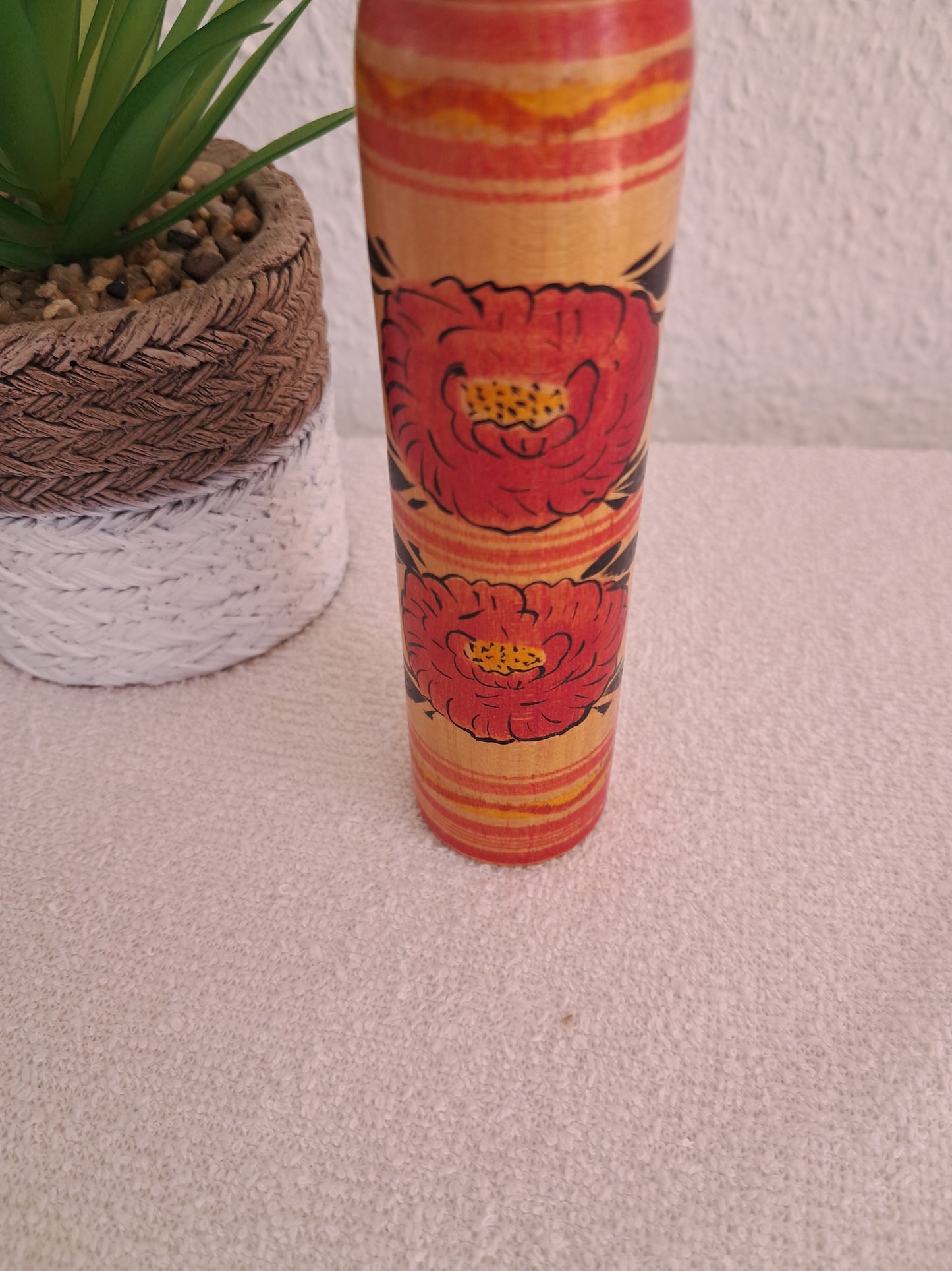 Vintage Togatta kokeshi by female artisan Sato Ryoko (1939~)