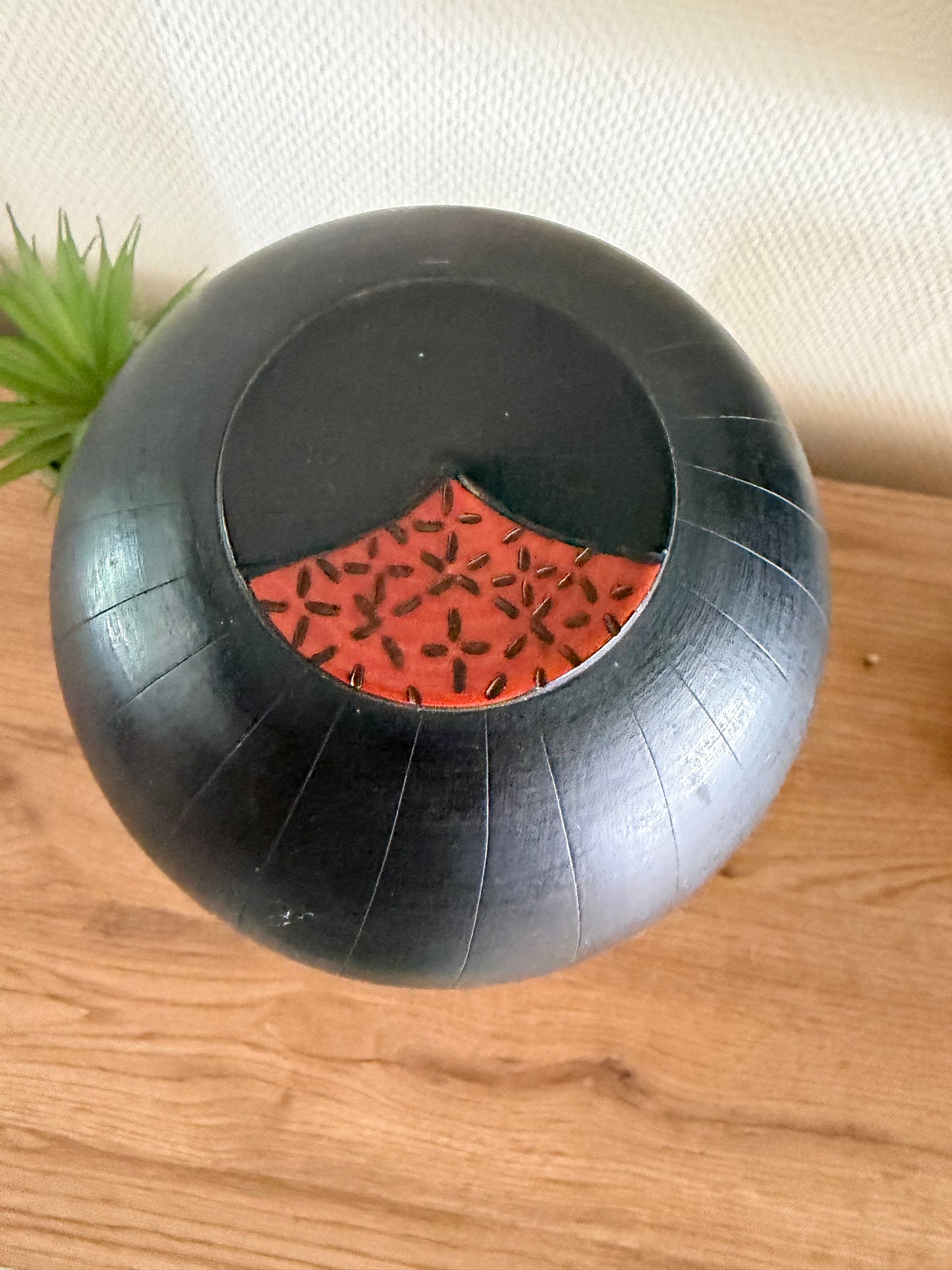 Rare vintage Gumma kokeshi by Inosuke Kobayashi (1931-)