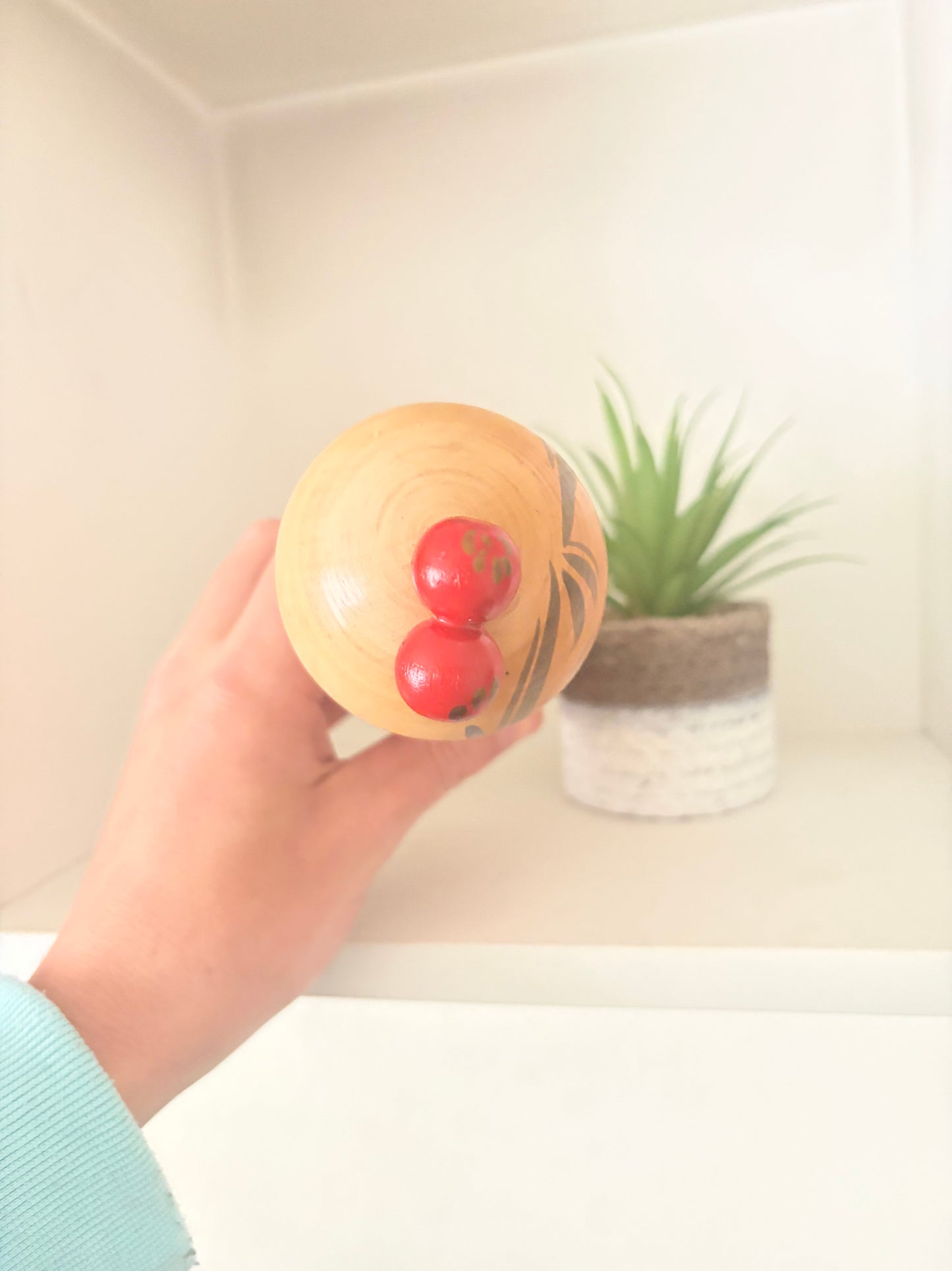 Vintage Sosaku kokeshi by Hosaka Torao
