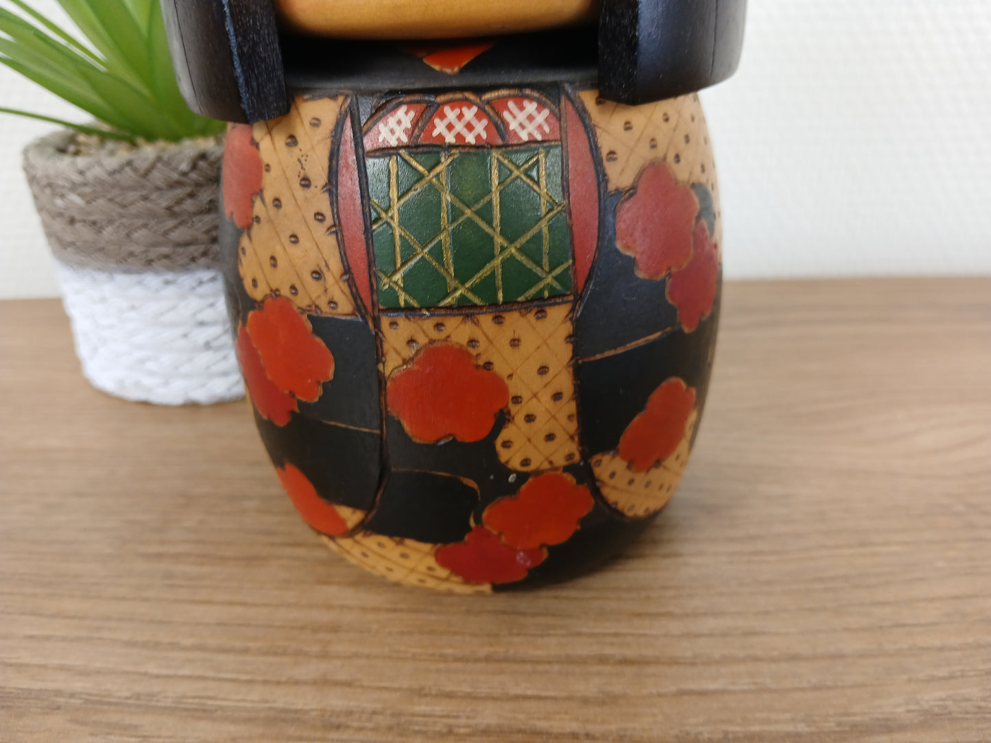 Vintage Gumma kokeshi By Kazuo Takamizawa (1927-)