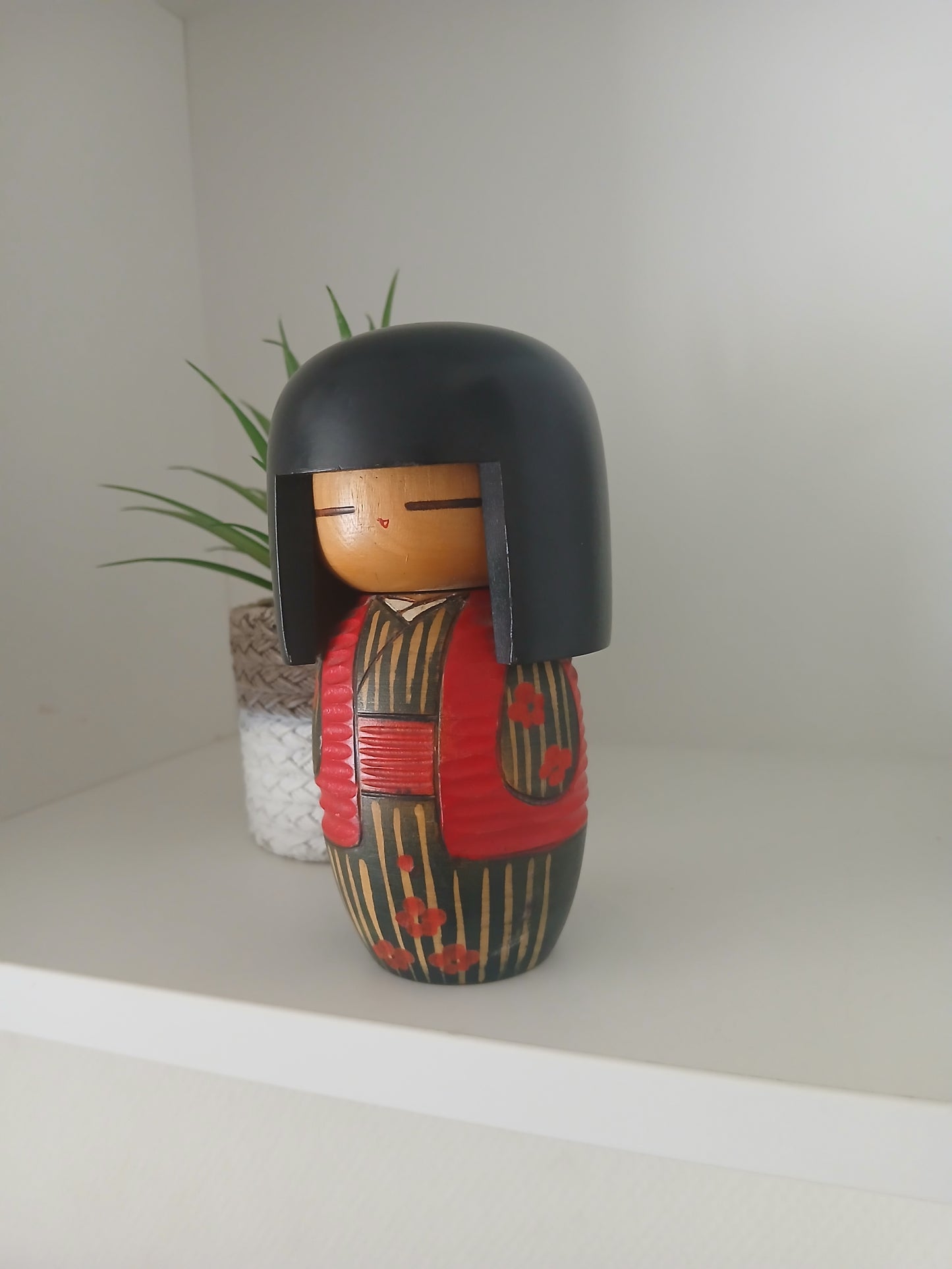 Vintage Gumma kokeshi by Kisaku