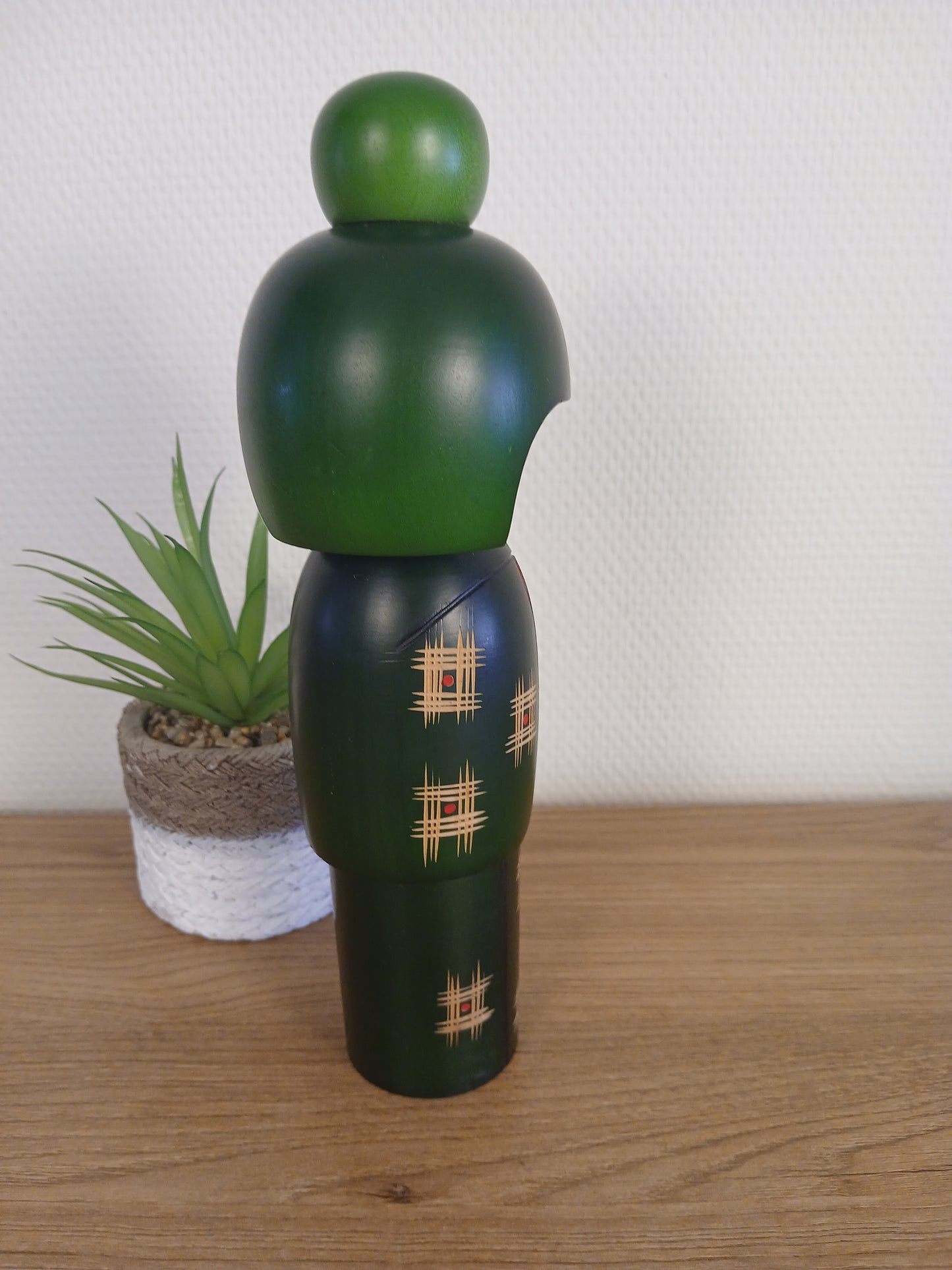 Vintage Gumma Kokeshi by Miyashita Hajime (1940-)