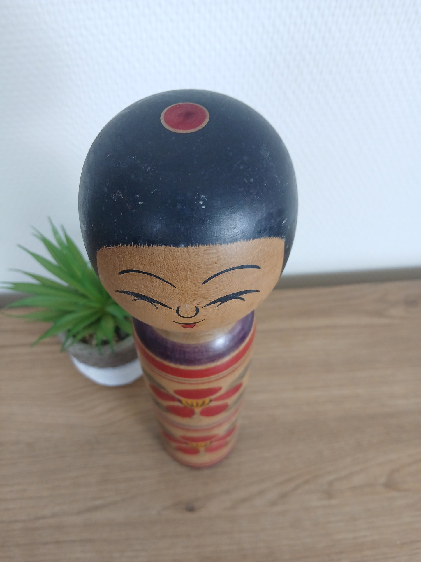 Rare Vintage traditional Tsugaru kokeshi by Mori Senzo (1922-2003)