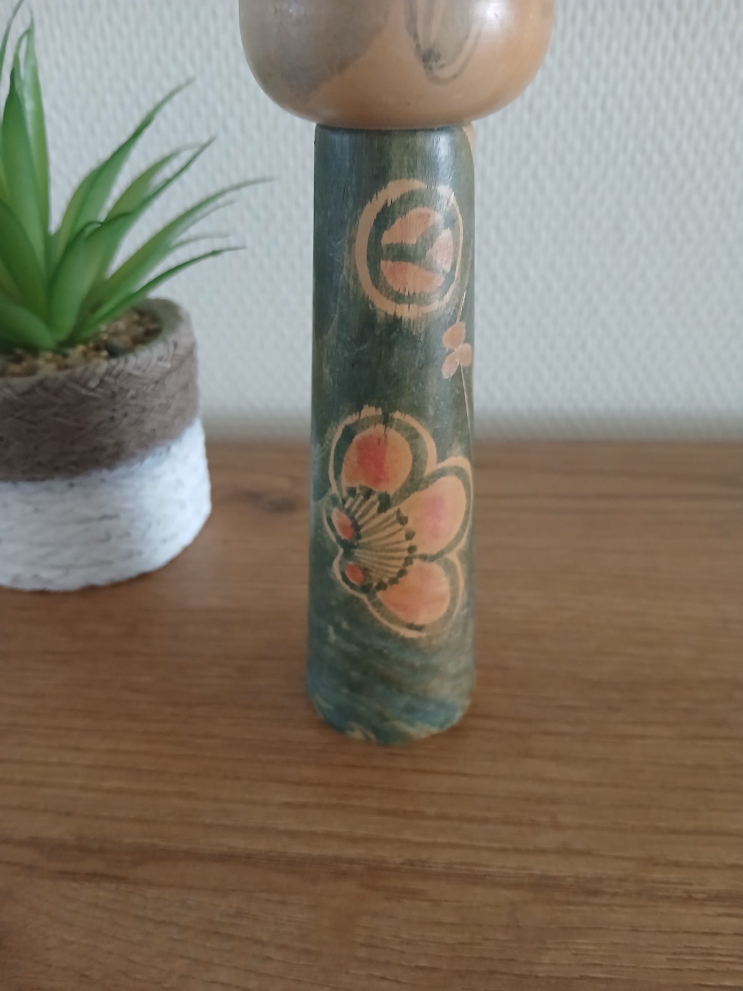 Vintage creative kokeshi by Issetsu Kuribayashi (1924-2011)
