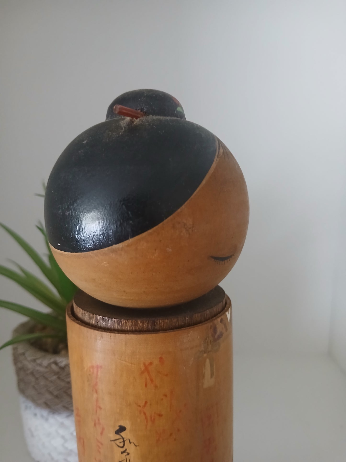Award winning kokeshi made by Izumi Ueda