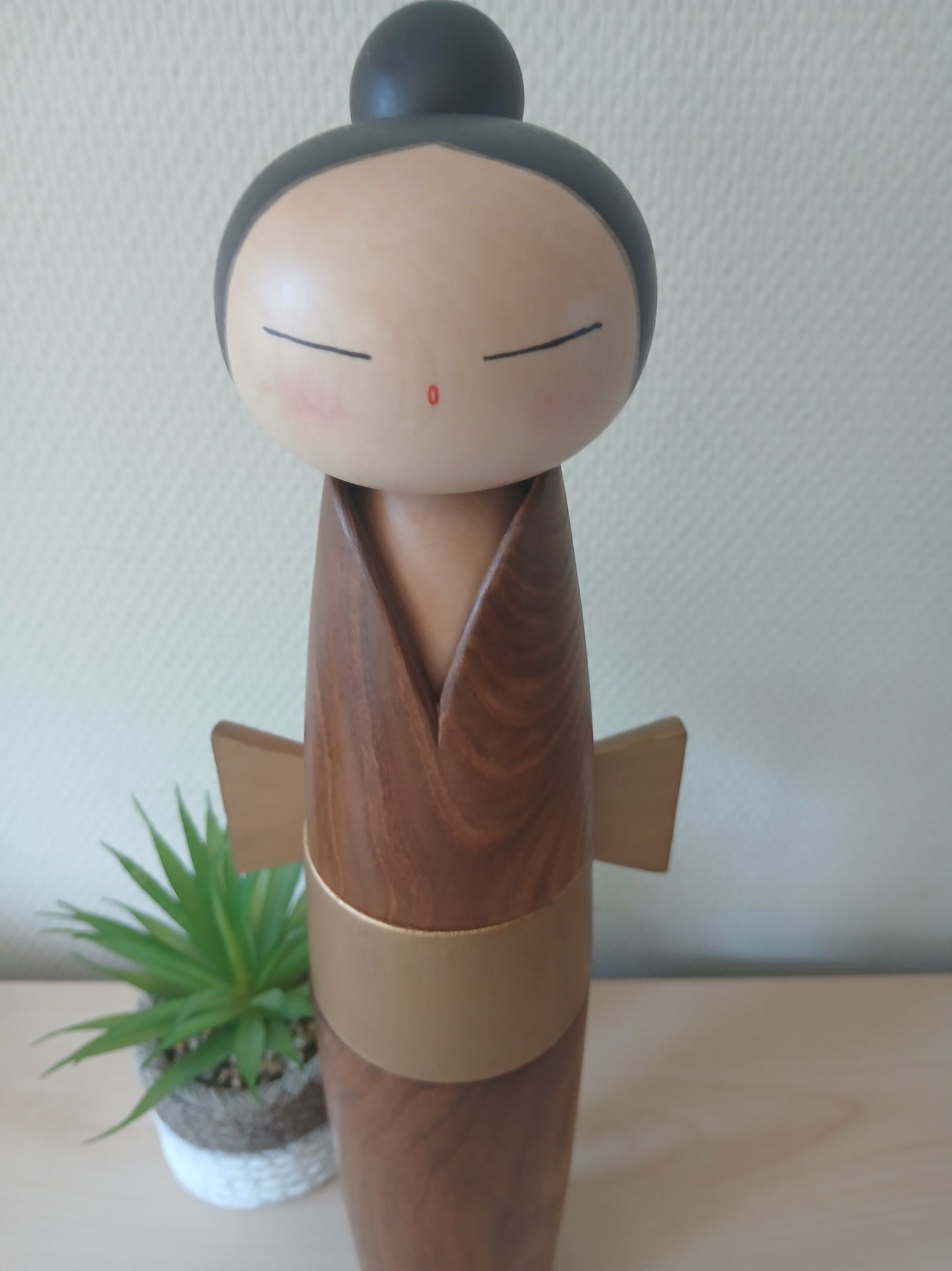 Exclusive elegant lady by Shozan Shido (1932-1995) - With original box