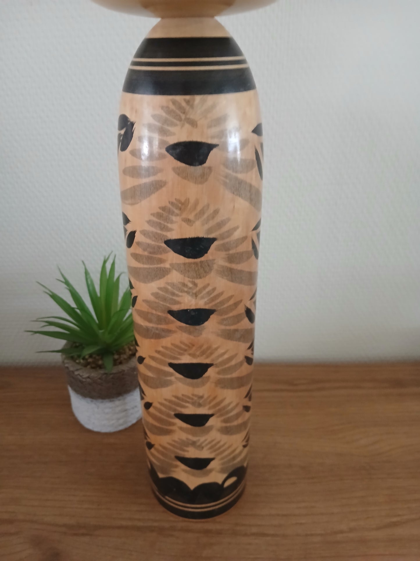 XL Vintage traditional monochrome Togatta kokeshi by Asukura
