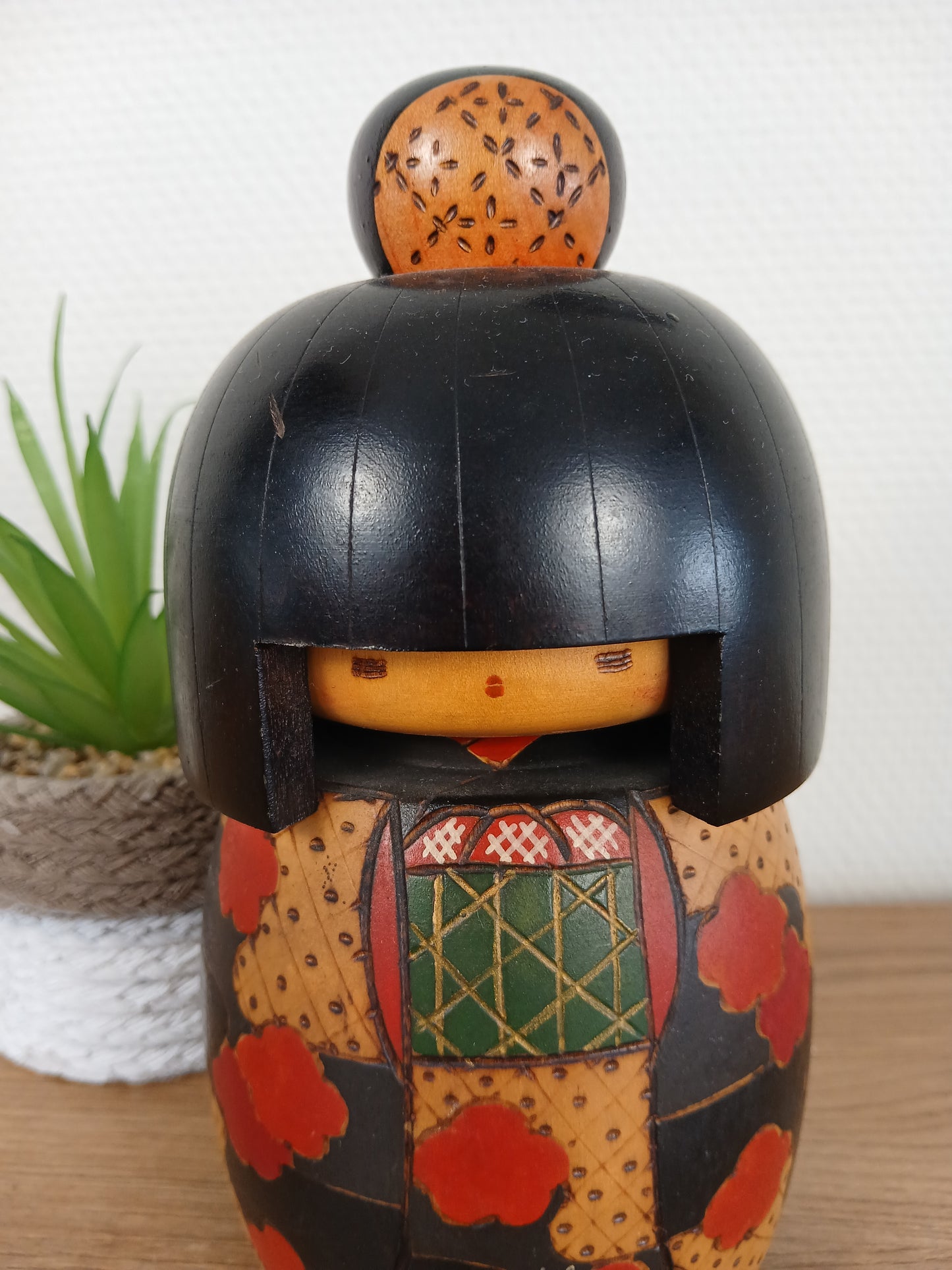 Vintage Gumma kokeshi By Kazuo Takamizawa (1927-)