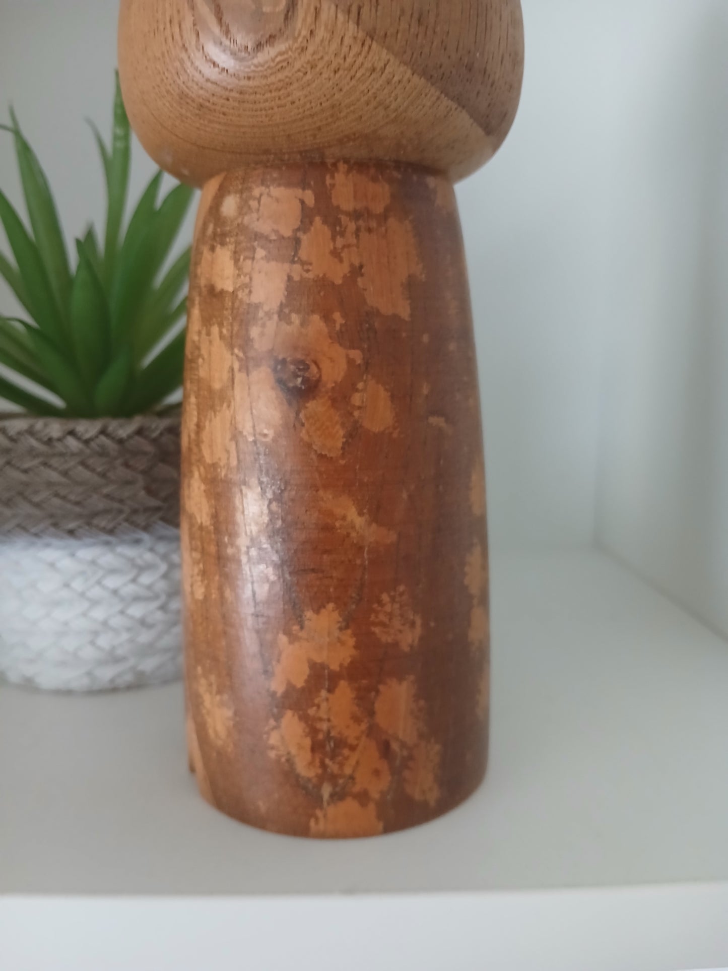 Rare Vintage sosaku kokeshi By Issetsu Kuribayashi (1924-2011)