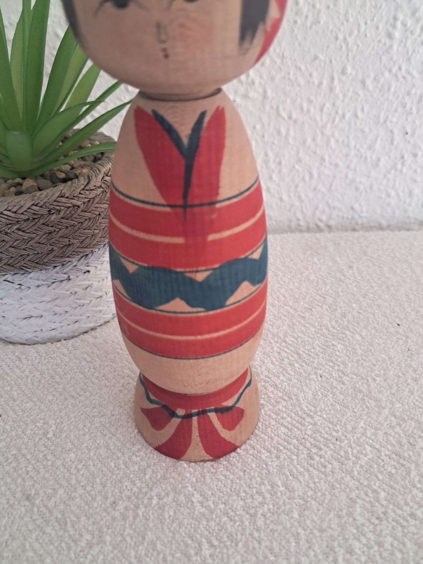 Yajiro kokeshi by Niyama Yoshinori (1960~)