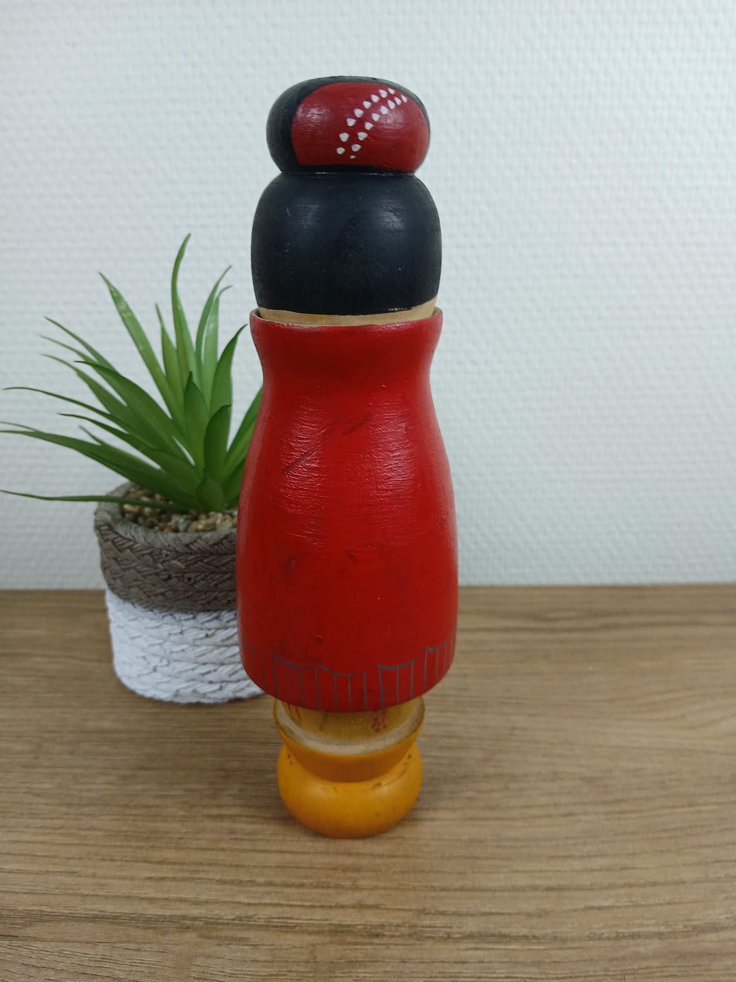 Vintage creative kokeshi