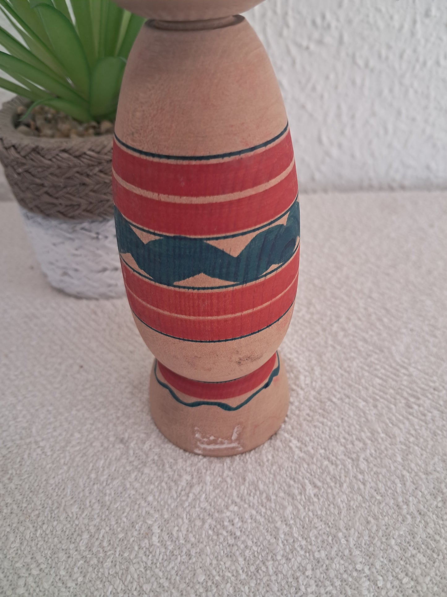 Yajiro kokeshi by Niyama Yoshinori (1960~)