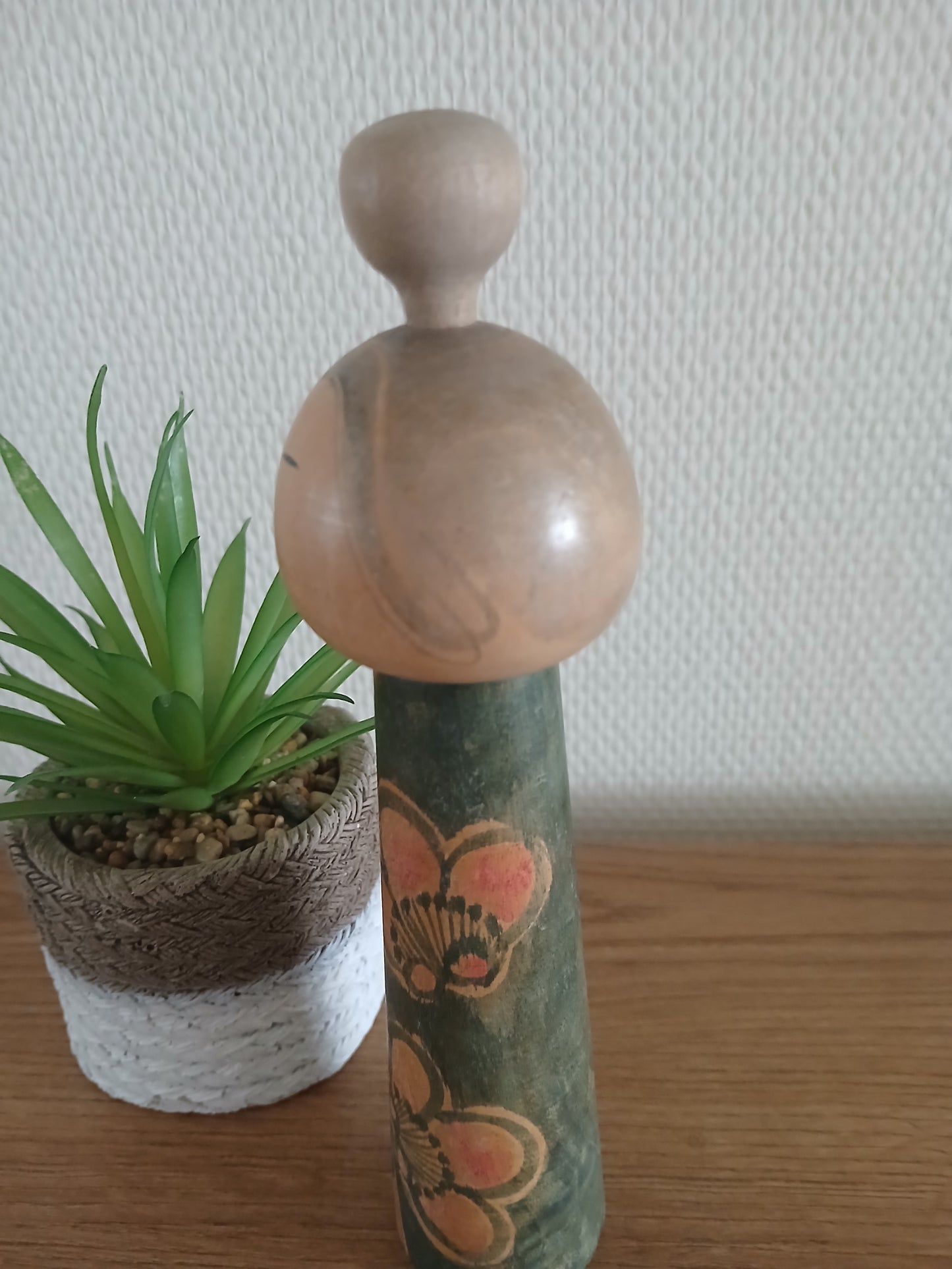 Vintage creative kokeshi by Issetsu Kuribayashi (1924-2011)