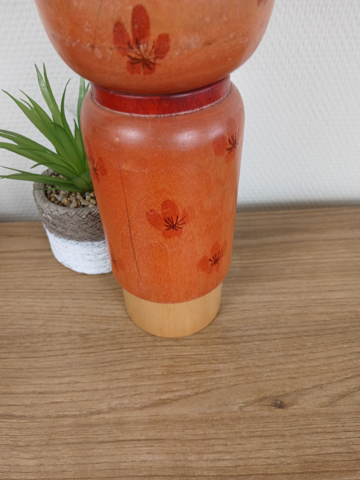 Vintage rare Sosaku Kokeshi made by Hajime Takahashi (1918-2002)