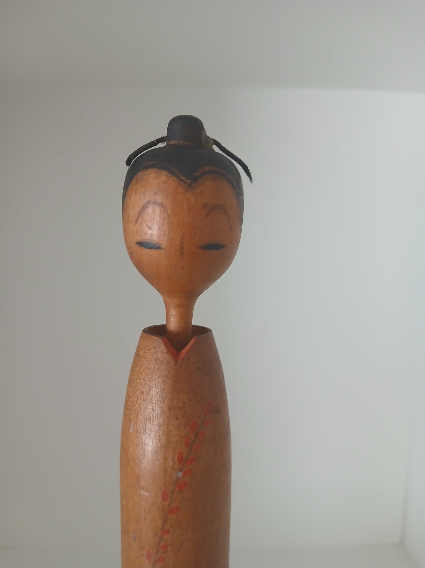 Rare vintage kokeshi by Inosuke Kobayashi (1931-)