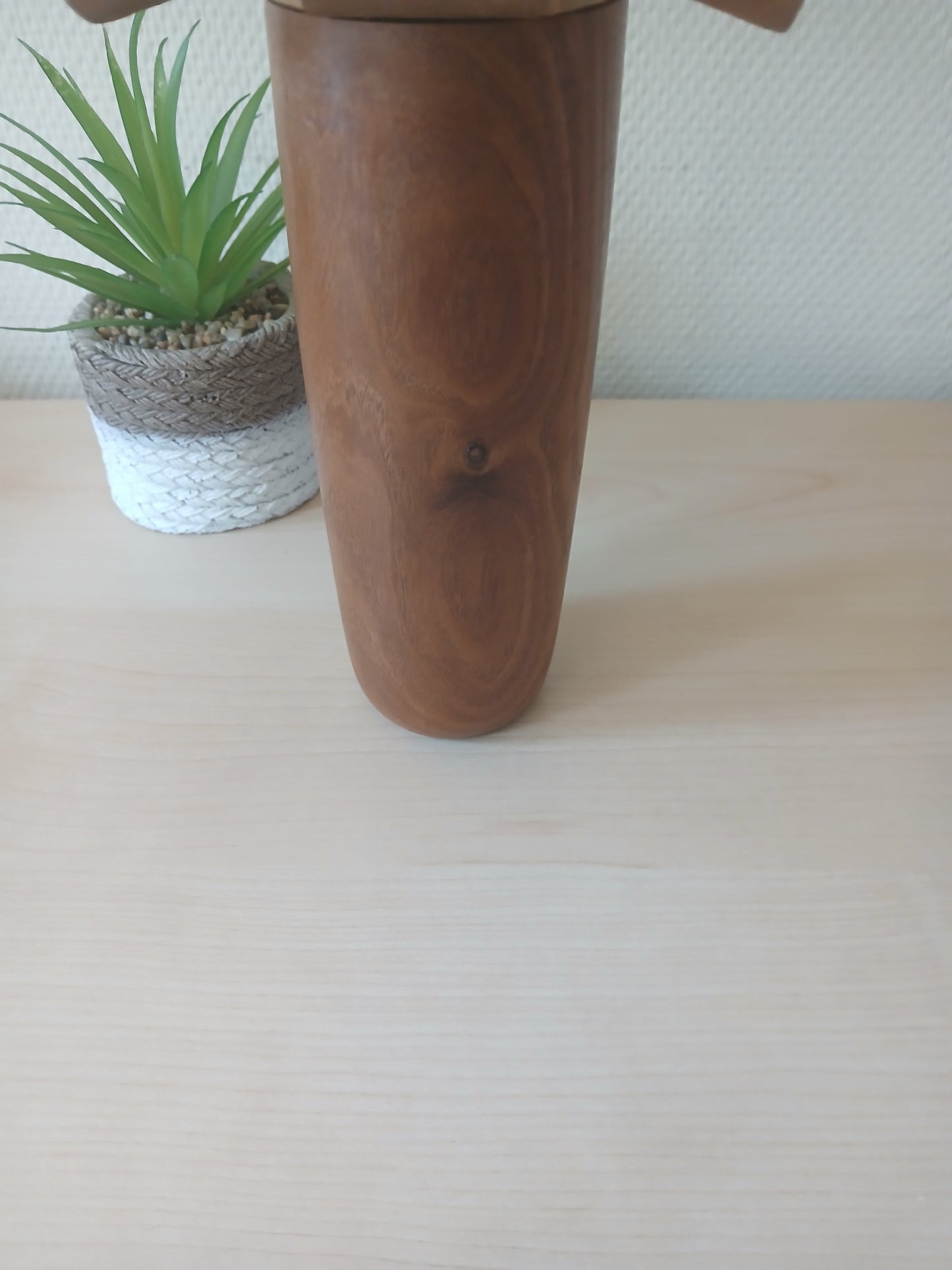 Exclusive elegant lady by Shozan Shido (1932-1995) - With original box