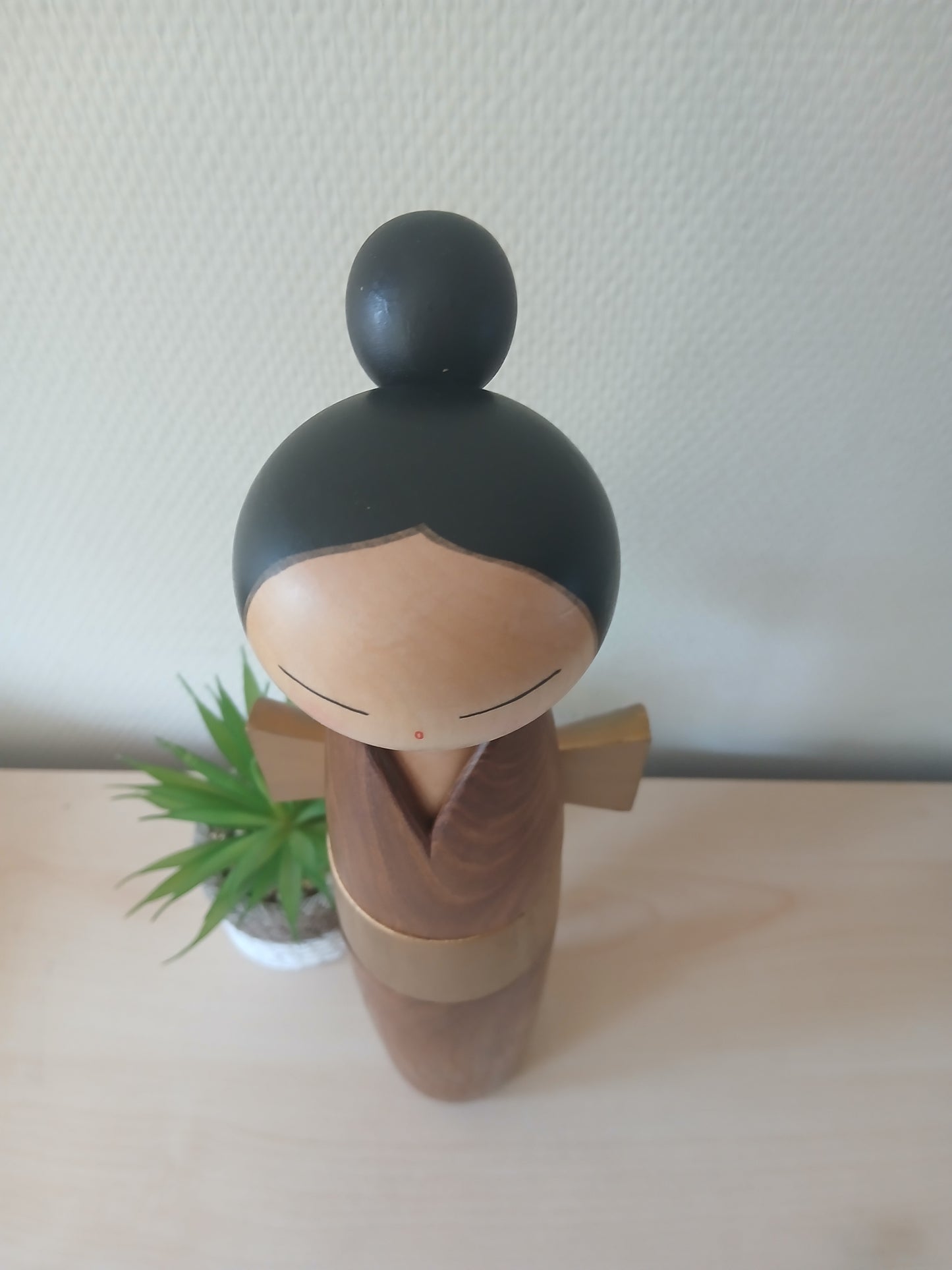 Exclusive elegant lady by Shozan Shido (1932-1995) - With original box