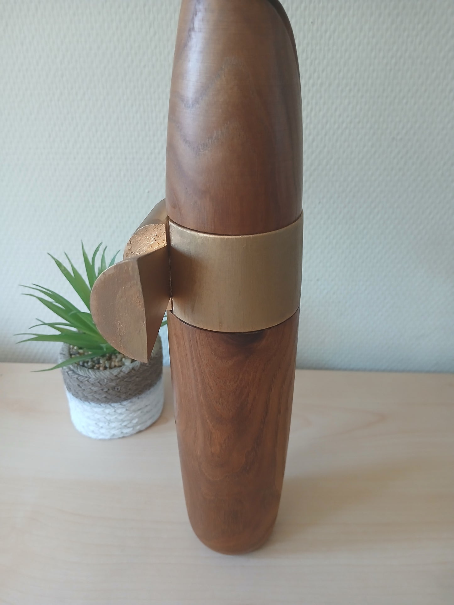 Exclusive elegant lady by Shozan Shido (1932-1995) - With original box