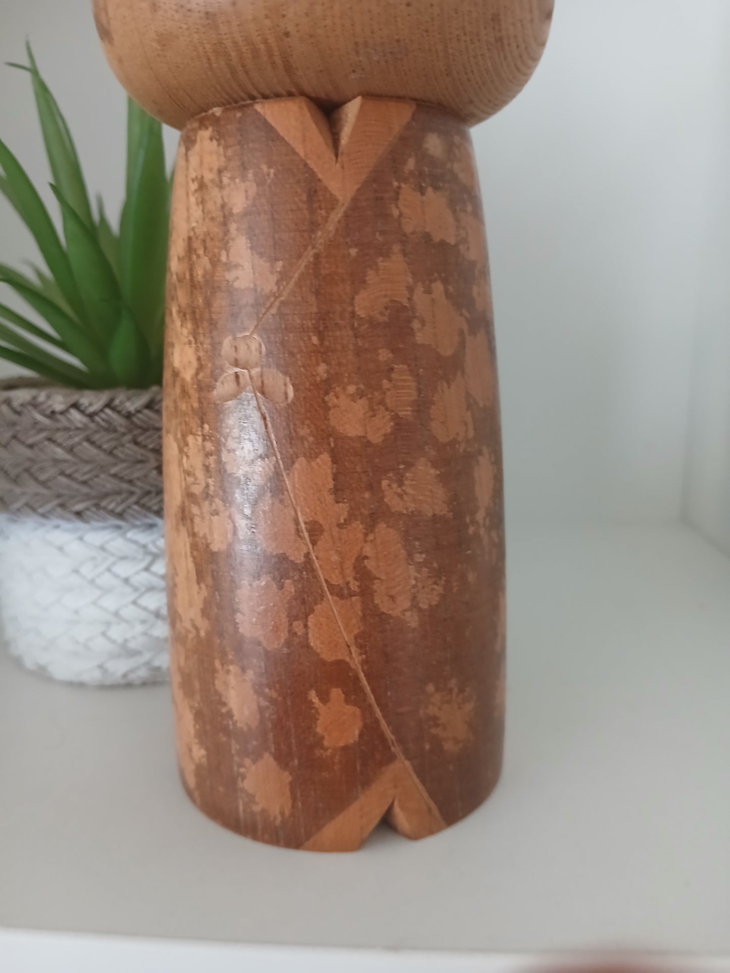 Rare Vintage sosaku kokeshi By Issetsu Kuribayashi (1924-2011)