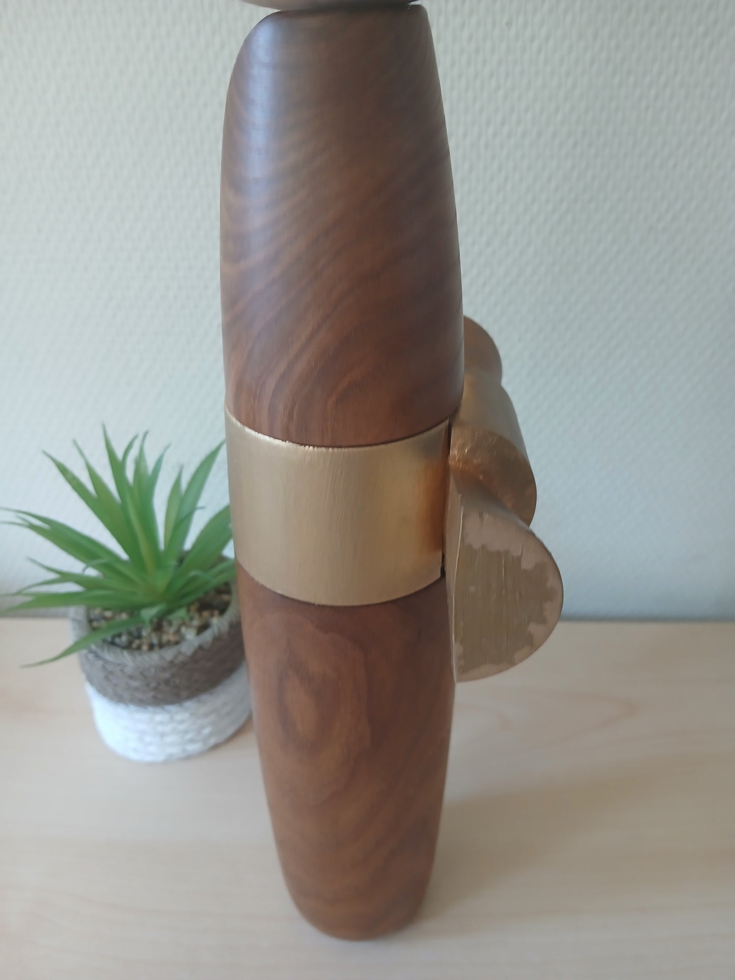 Exclusive elegant lady by Shozan Shido (1932-1995) - With original box