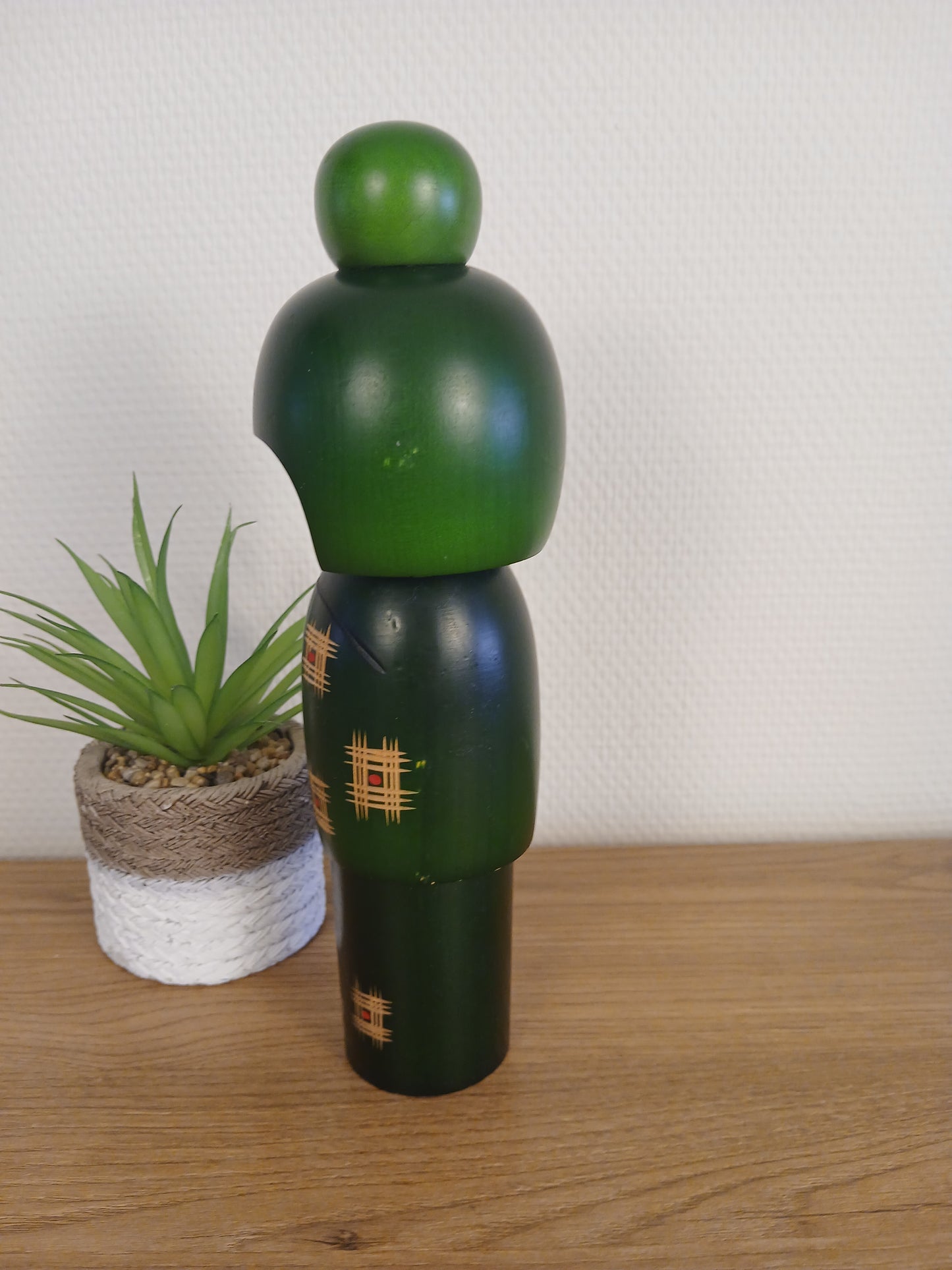 Vintage Gumma Kokeshi by Miyashita Hajime (1940-)