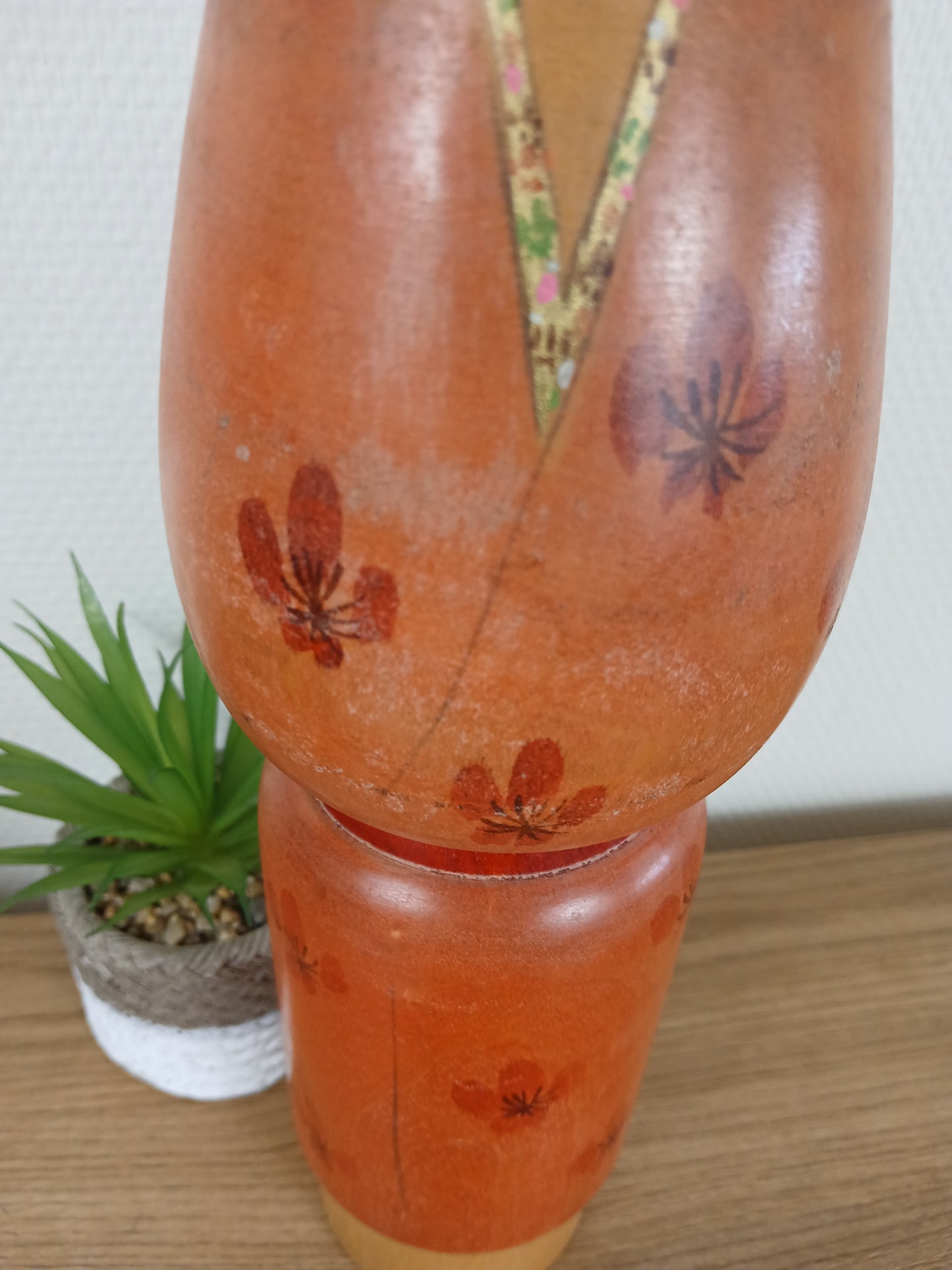 Vintage rare Sosaku Kokeshi made by Hajime Takahashi (1918-2002)
