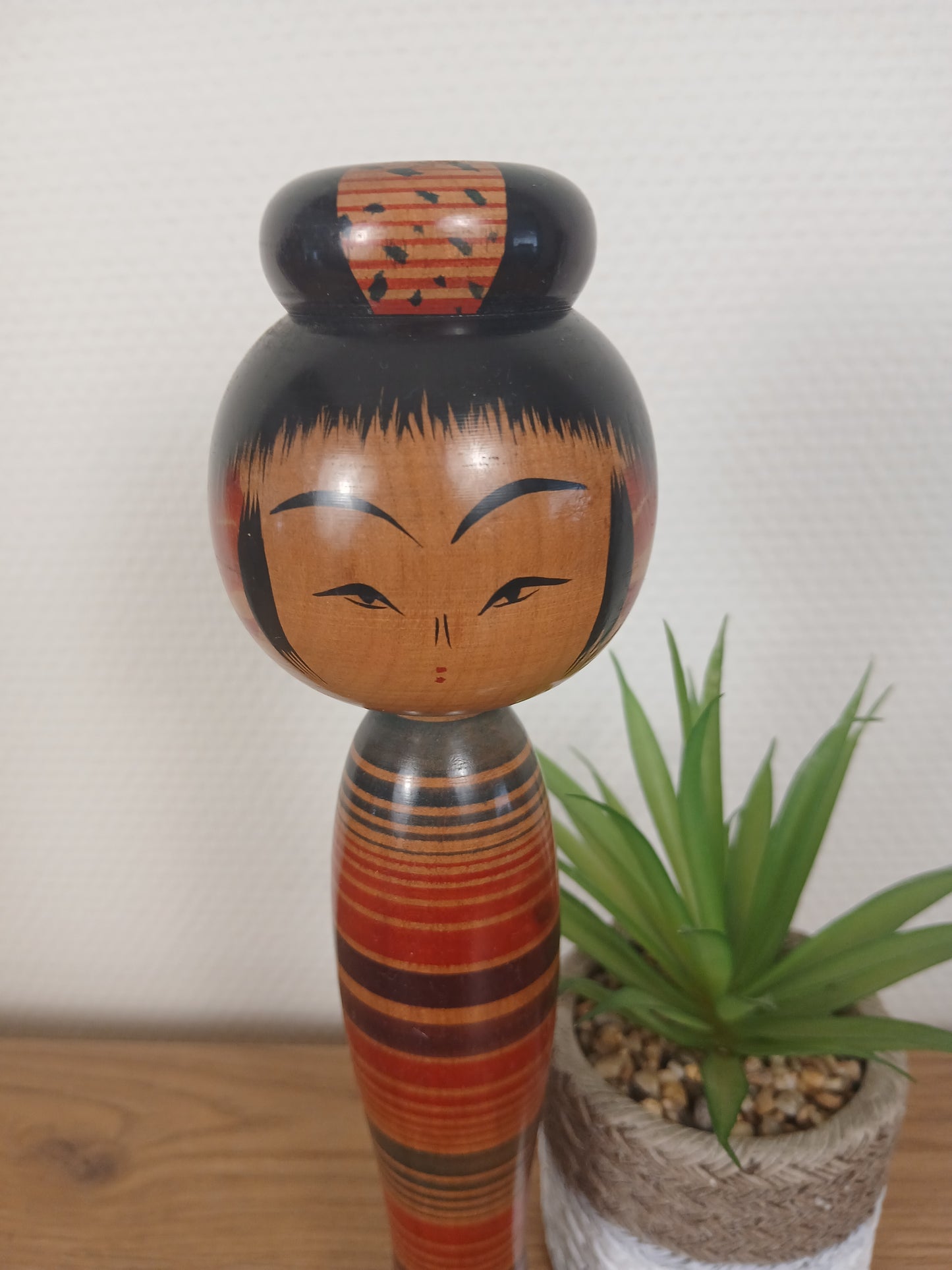 Vintage traditional Togatta kokeshi by Eitaro Sato (1939-)