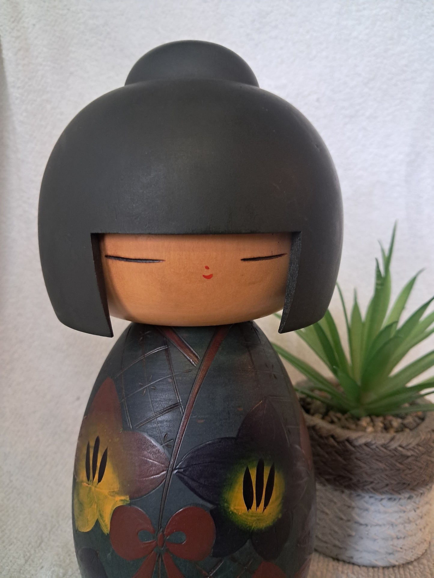 Vintage Gumma Kokeshi by Yuji Kawase (1938-)