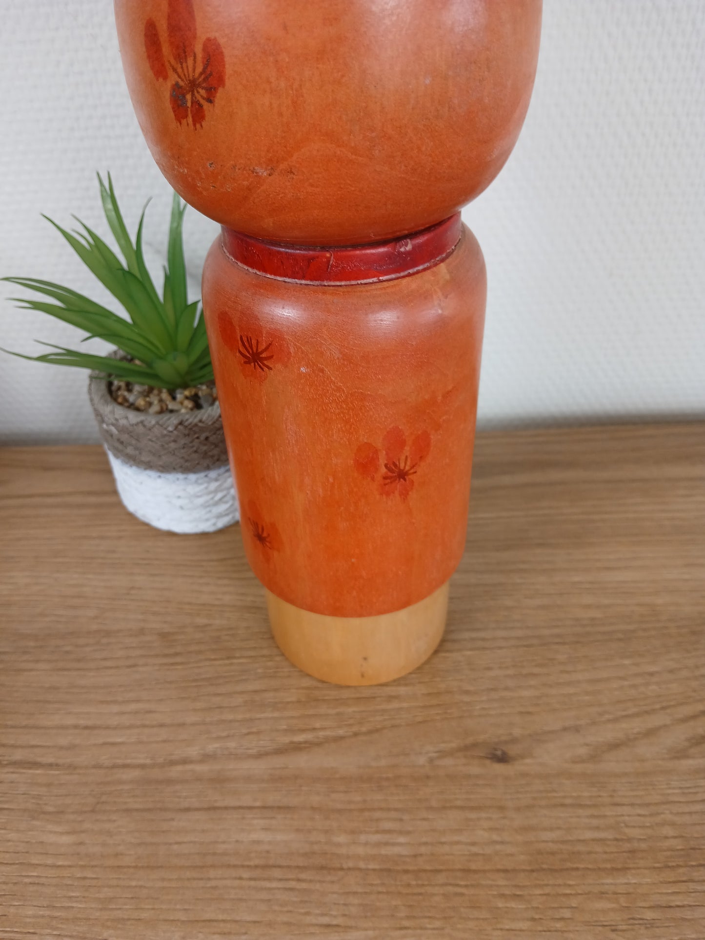 Vintage rare Sosaku Kokeshi made by Hajime Takahashi (1918-2002)