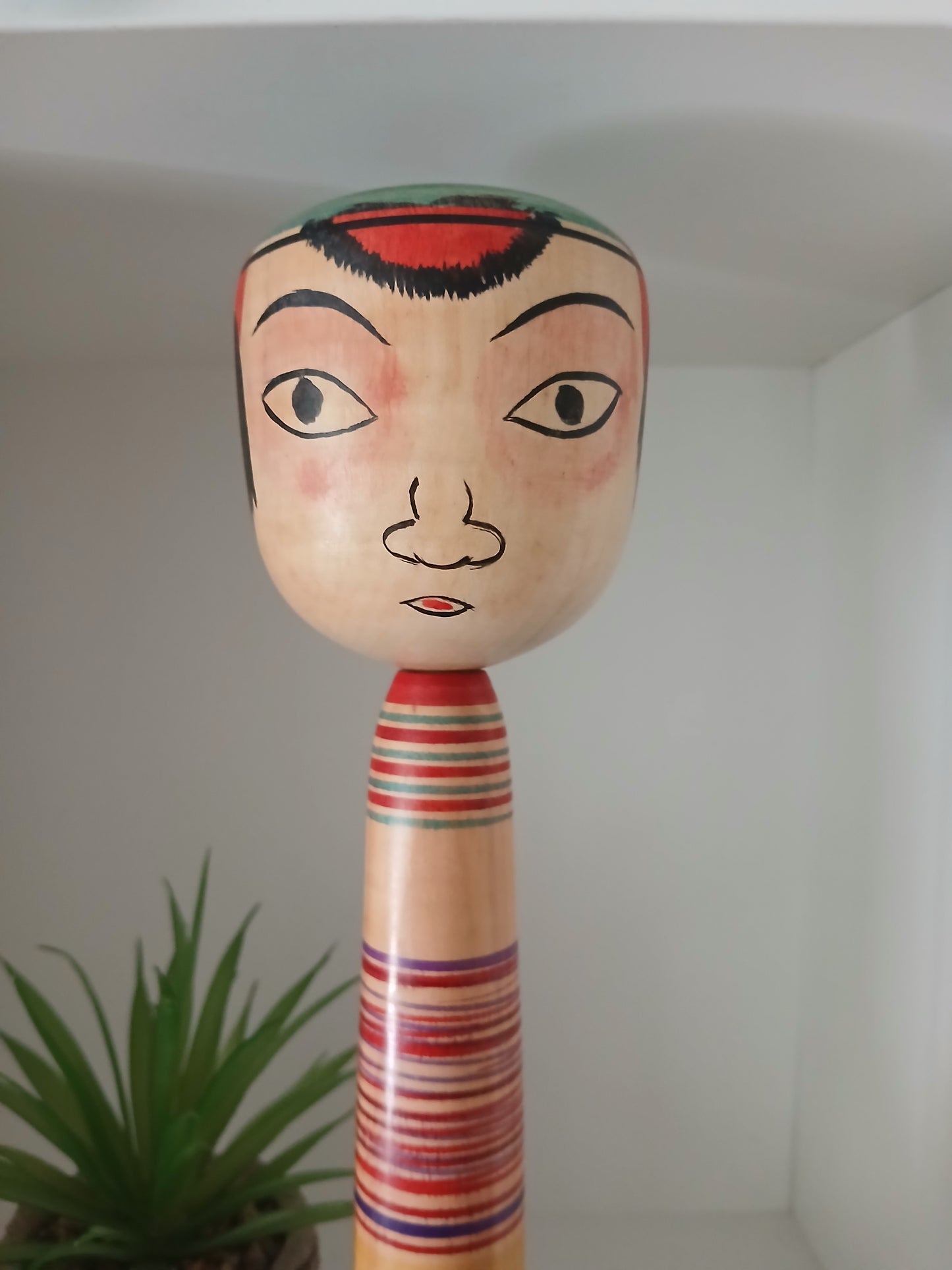 Vintage traditional Nakanosawa kokeshi by Iwamoto Yoshizo (1912-1973)