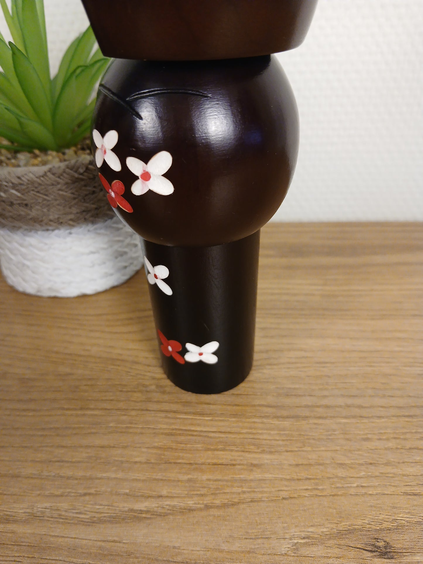 Vintage Gumma kokeshi made by Miyashita Hajime (1940-)