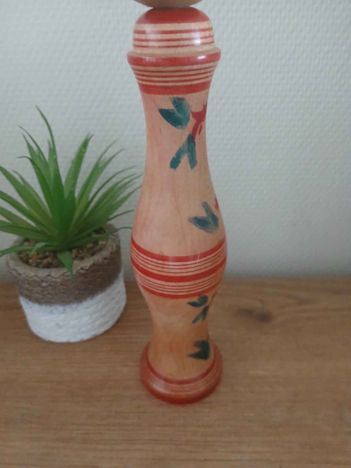 Vintage traditional Tsugaru style kokeshi Misao Murai (1912~1980)
