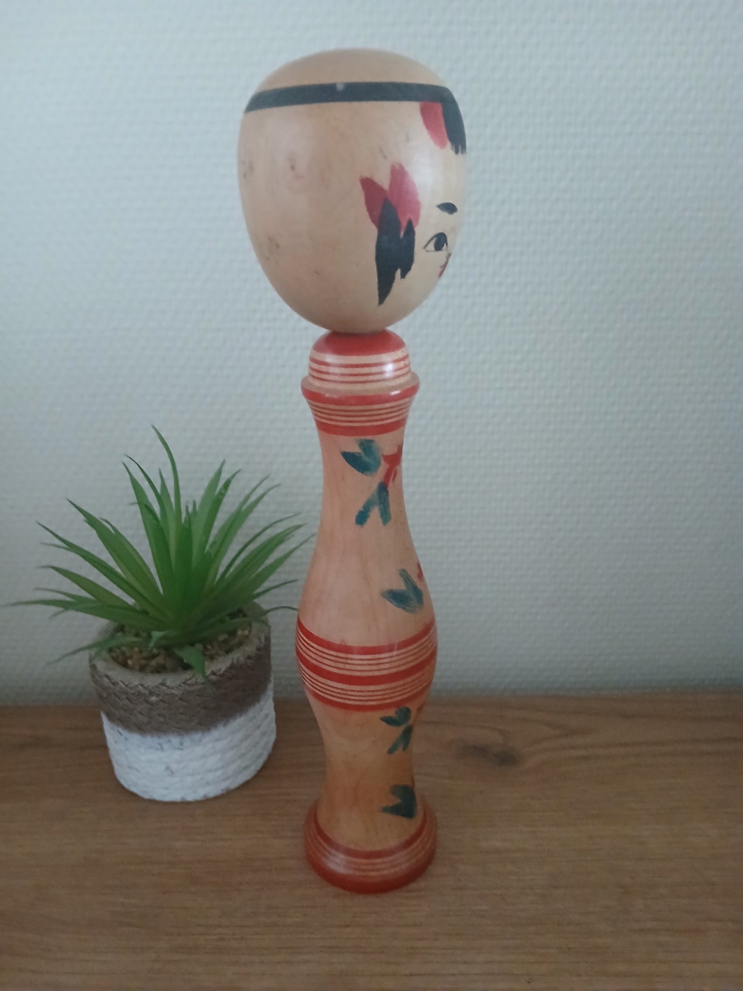 Vintage traditional Tsugaru style kokeshi Misao Murai (1912~1980)