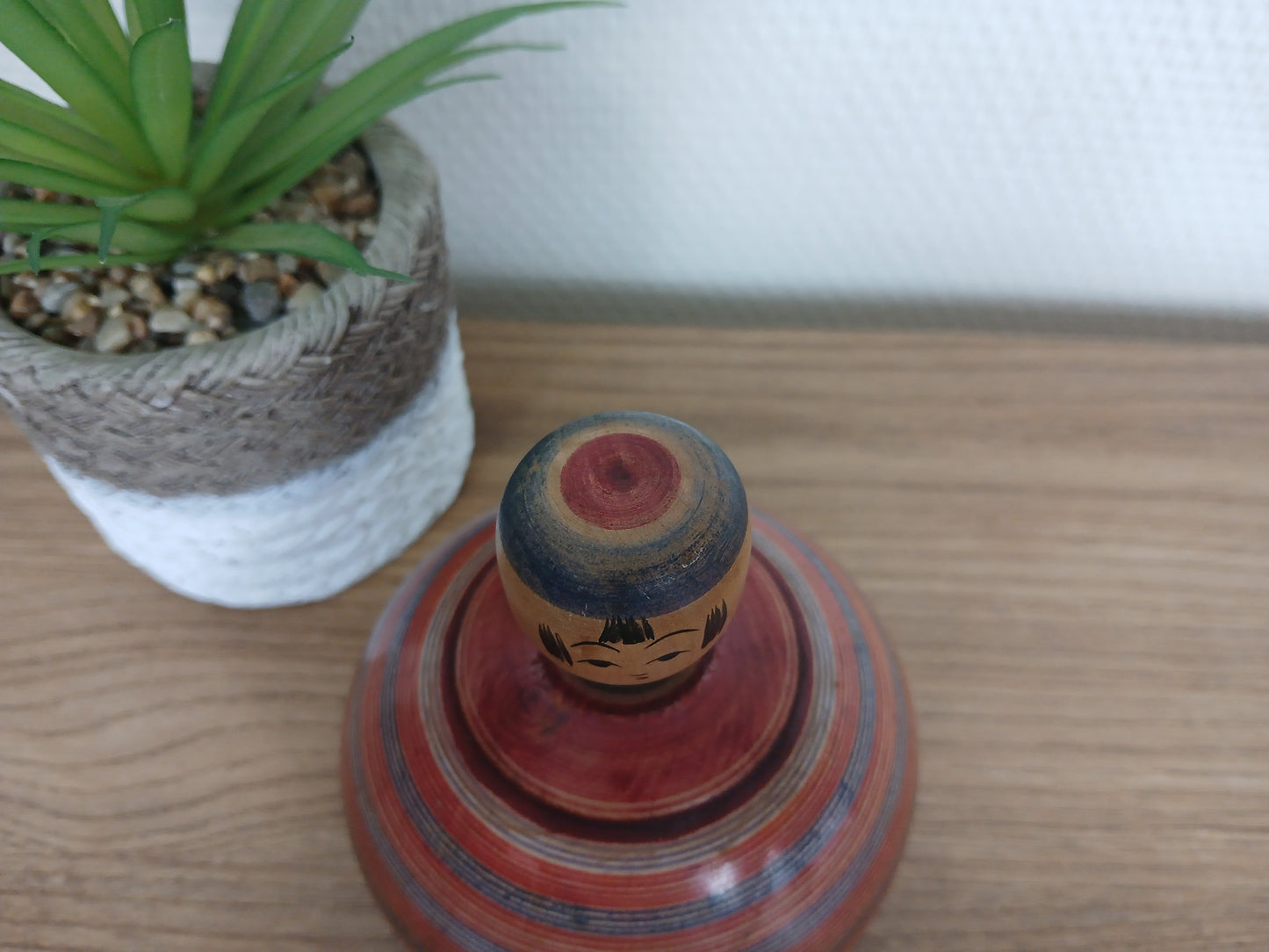 Vintage Ejiko kokeshi by Bunichi Kamata(1900-1984)