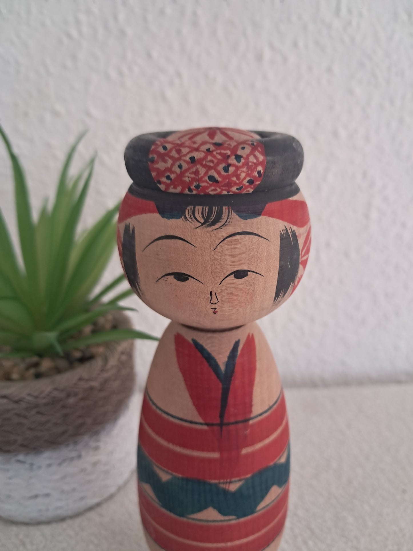 Yajiro kokeshi by Niyama Yoshinori (1960~)