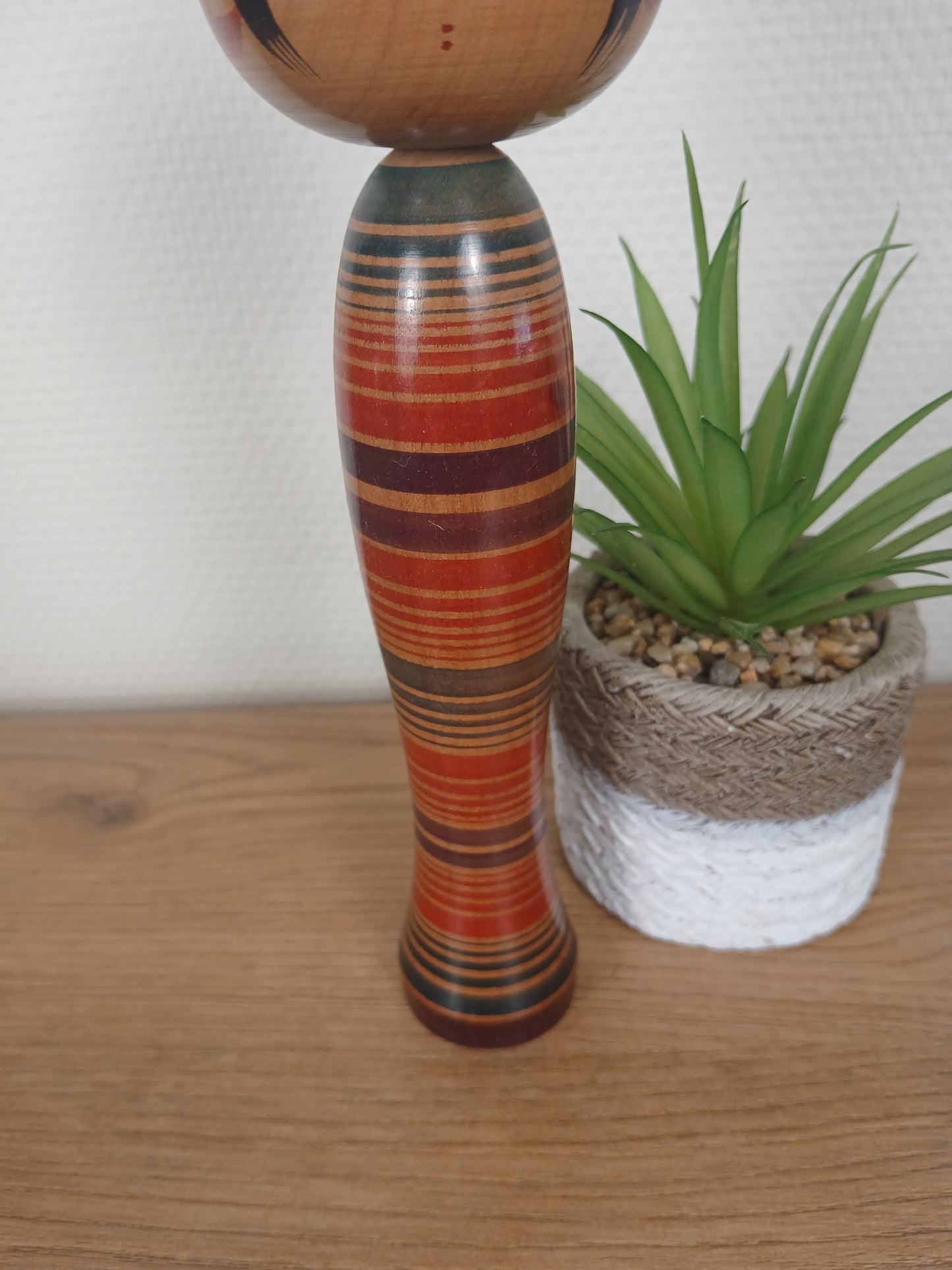 Vintage traditional Togatta kokeshi by Eitaro Sato (1939-)