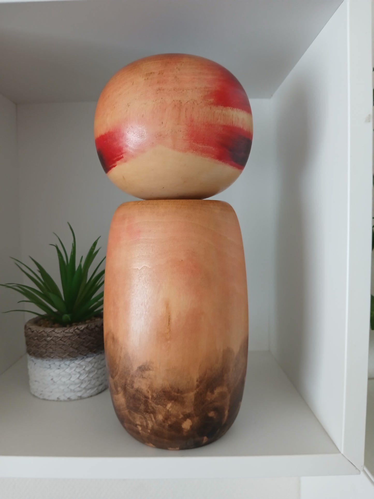 Rare vintage sosaku Kokeshi made by Masao Watanabe (1917-2007)