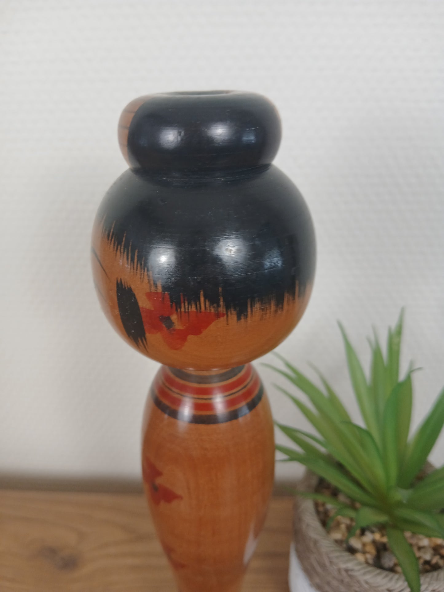 Vintage traditional Togatta kokeshi by Eitaro Sato (1939-)
