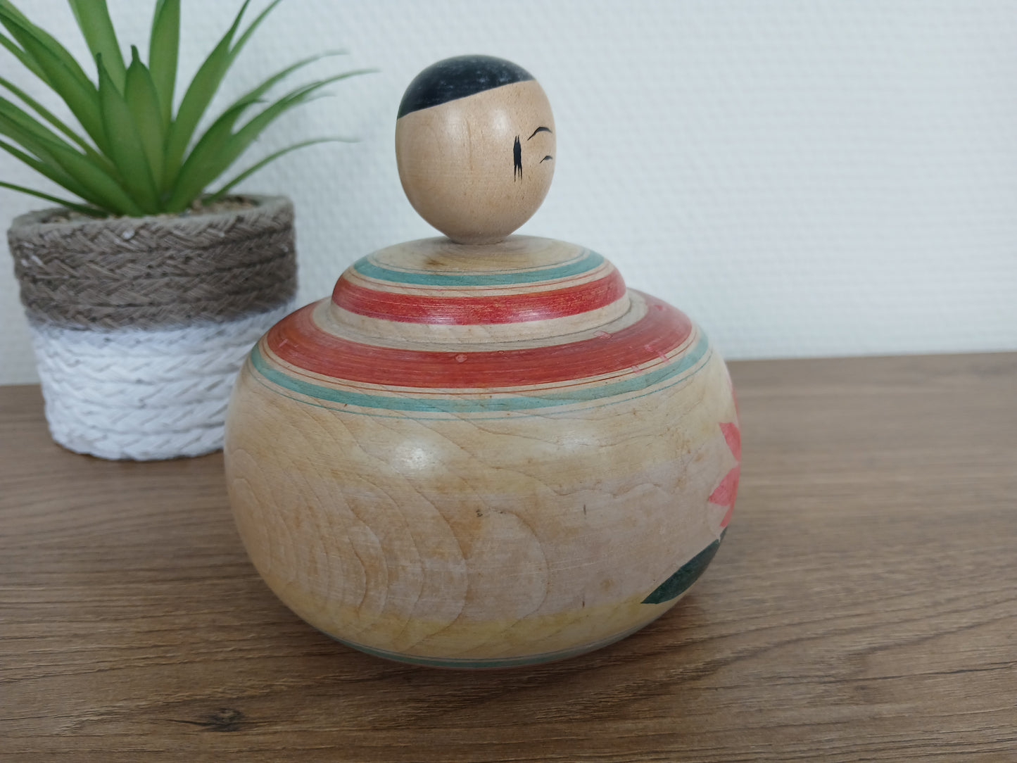 Vintage Ejiko kokeshi by Takahashi Morio (1917-2000)