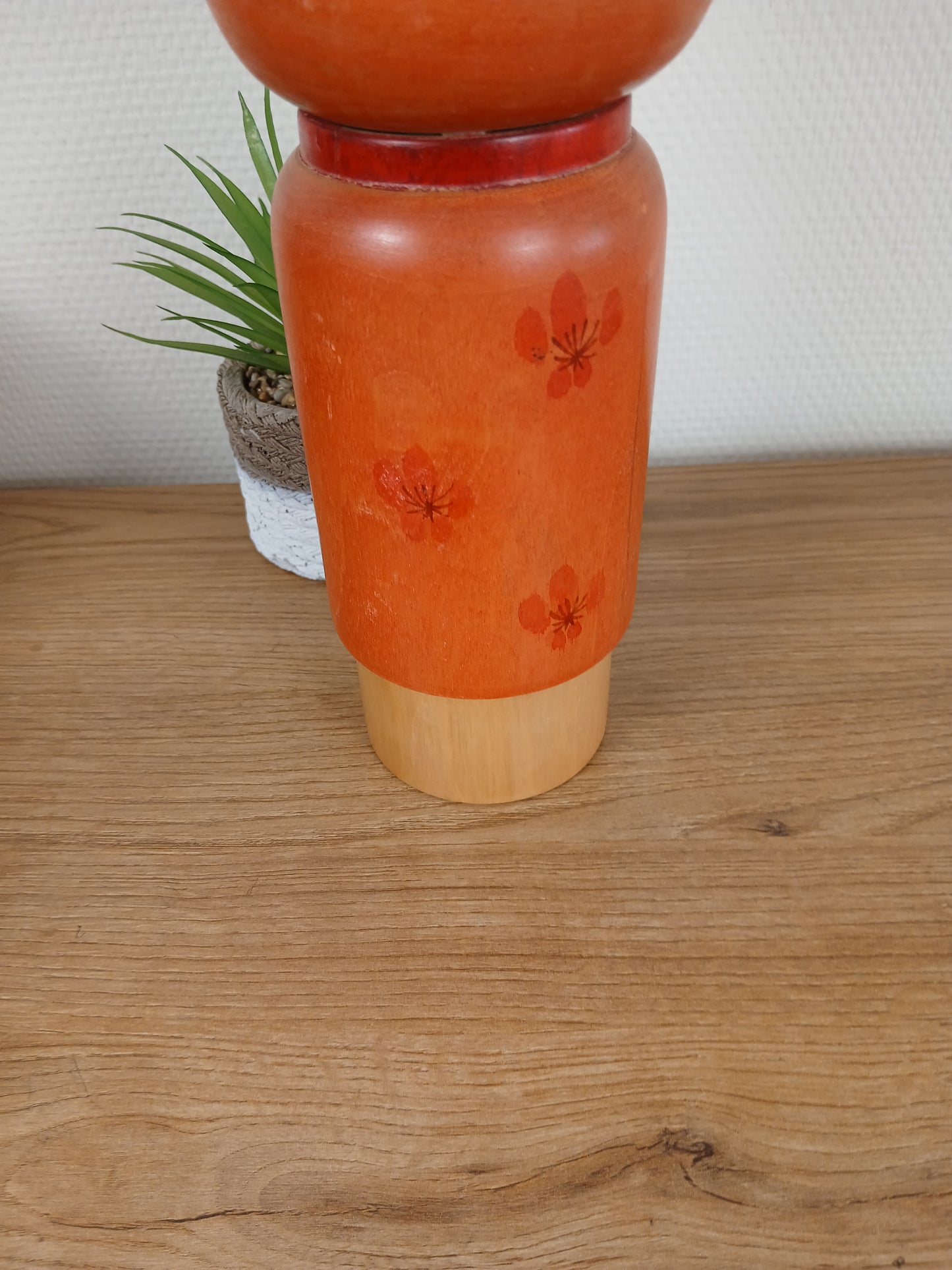 Vintage rare Sosaku Kokeshi made by Hajime Takahashi (1918-2002)