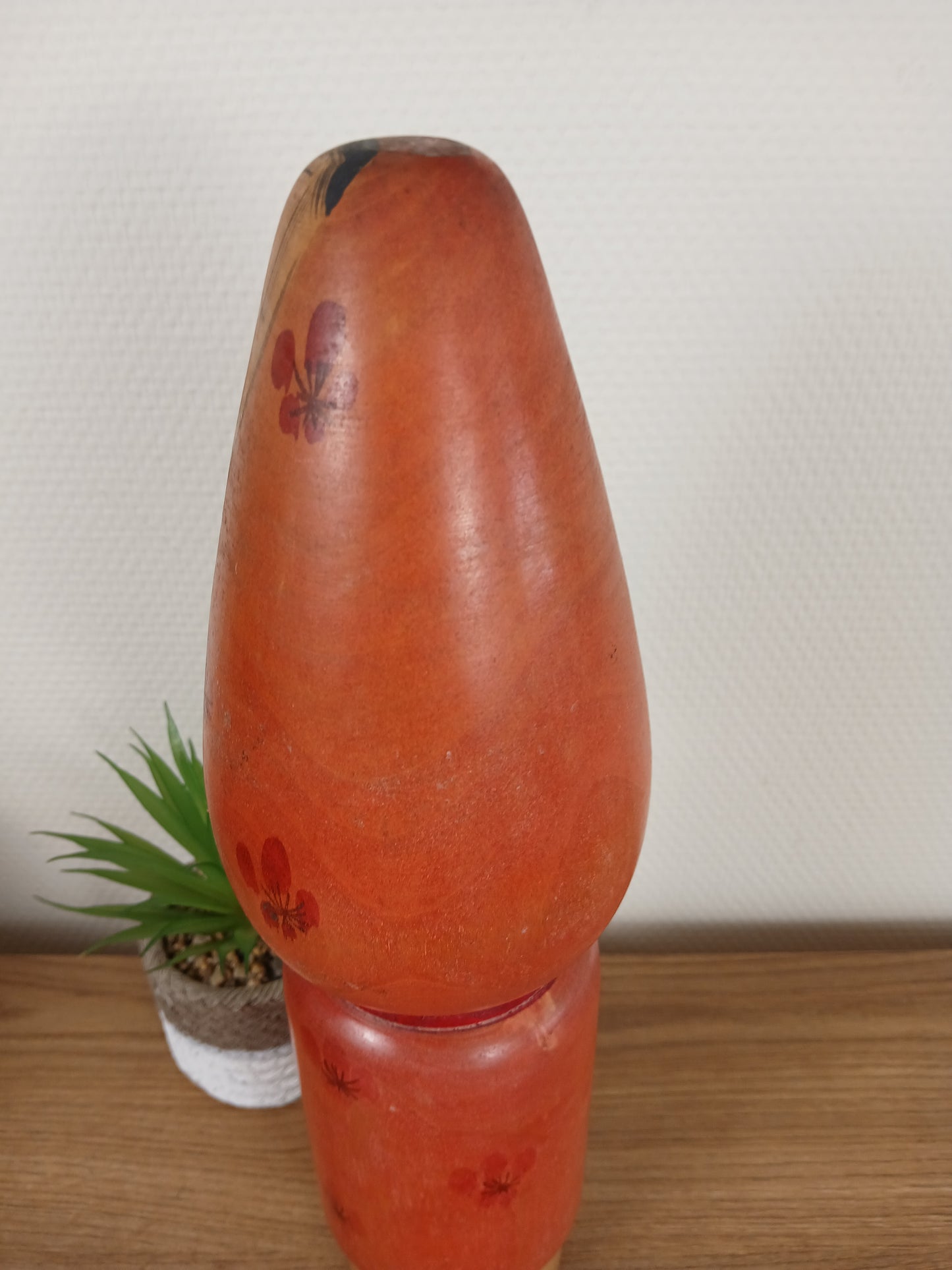 Vintage rare Sosaku Kokeshi made by Hajime Takahashi (1918-2002)