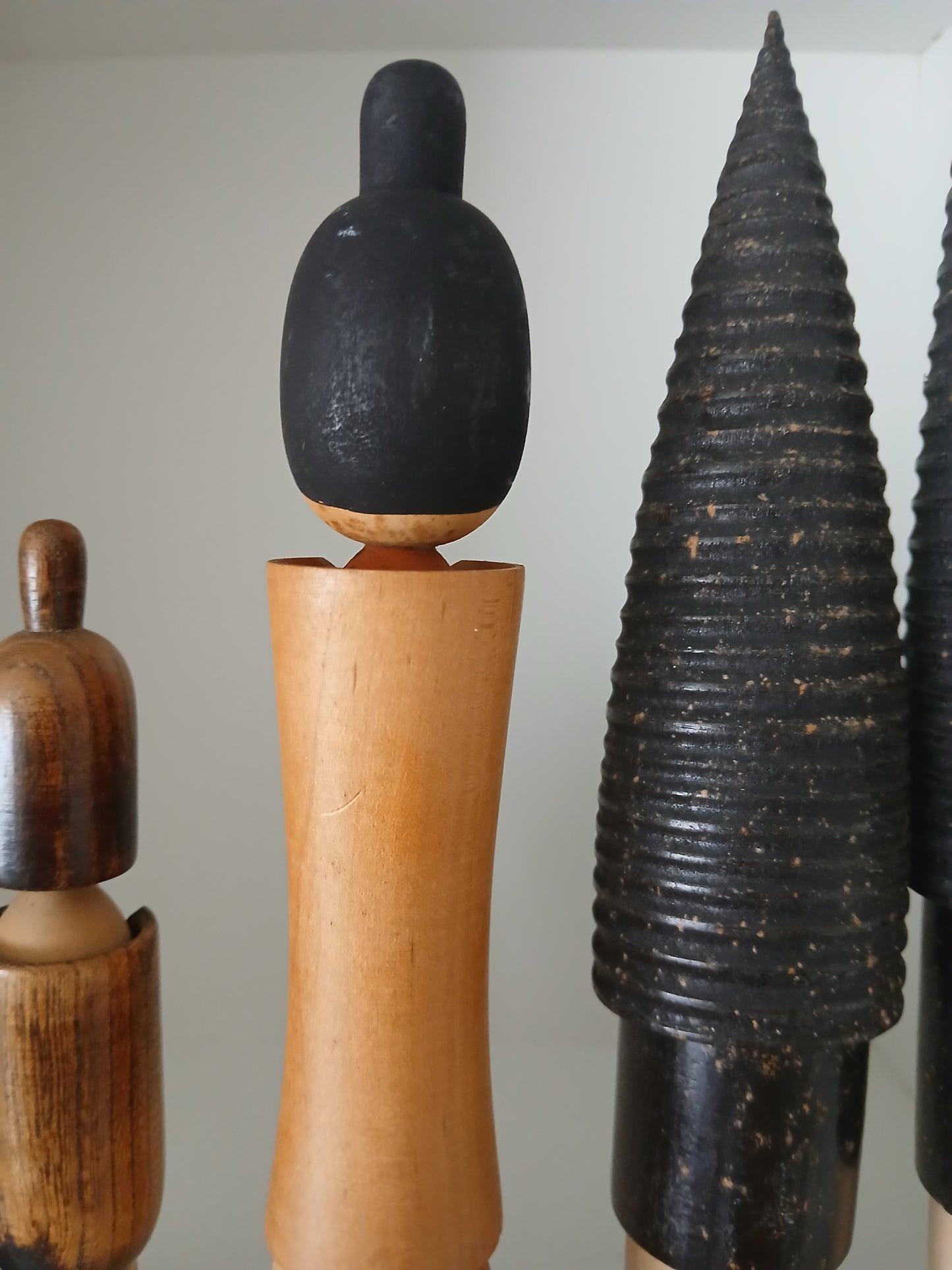 Set of 4 kokeshi by Shozan shido (1932-1995)