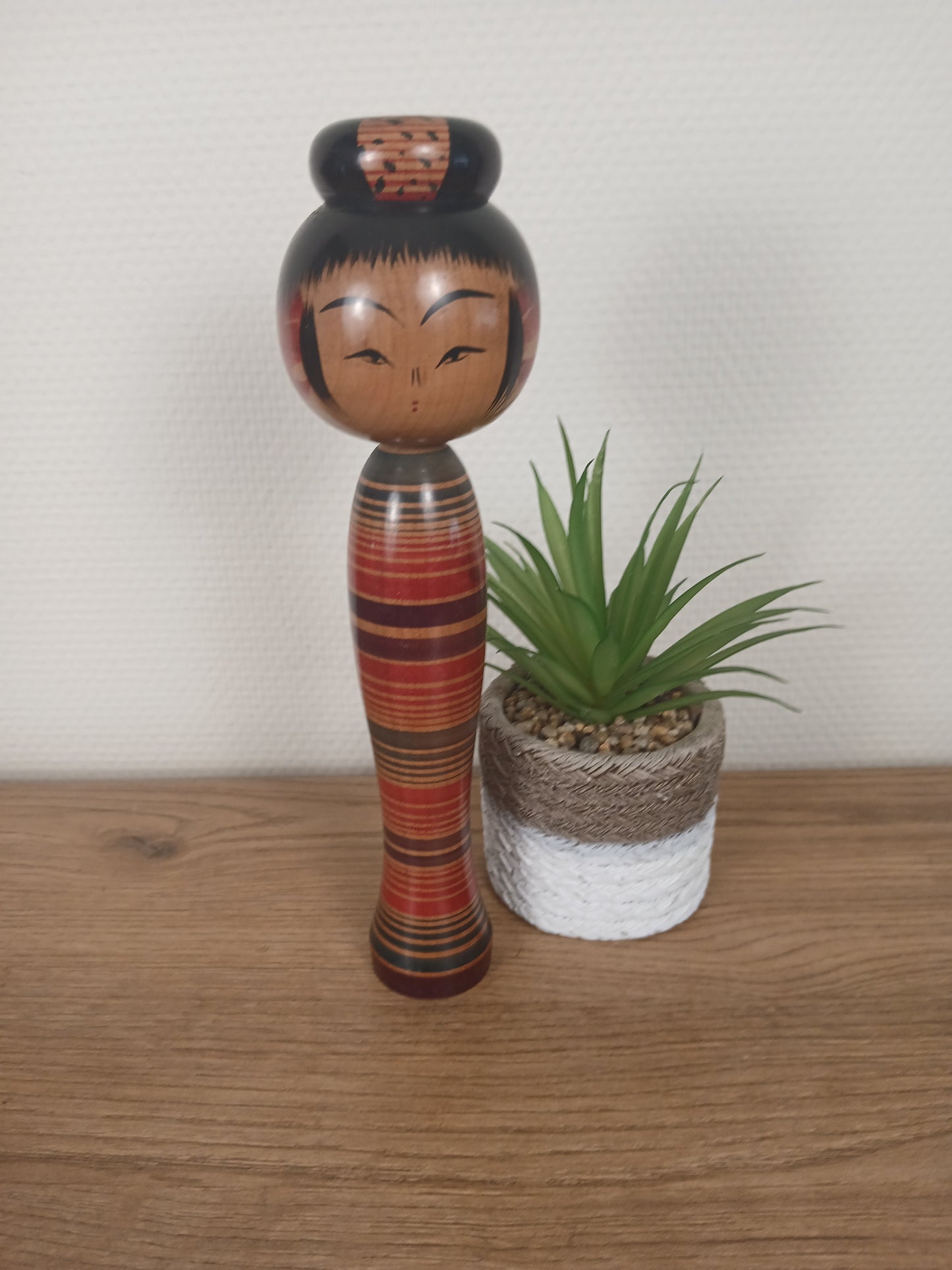 Vintage traditional Togatta kokeshi by Eitaro Sato (1939-)