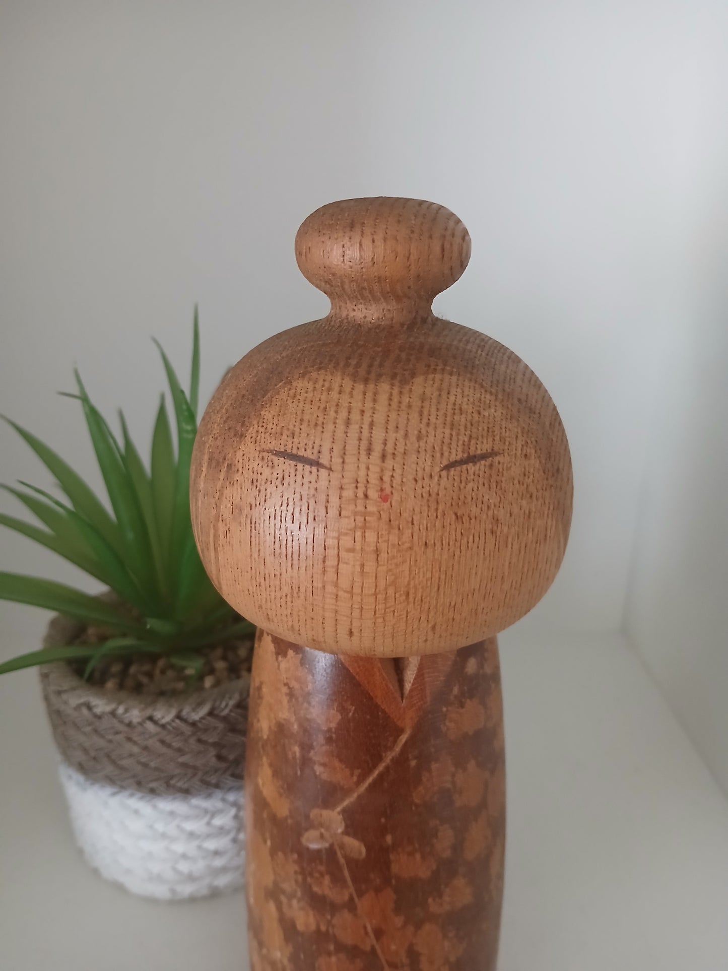 Rare Vintage sosaku kokeshi By Issetsu Kuribayashi (1924-2011)