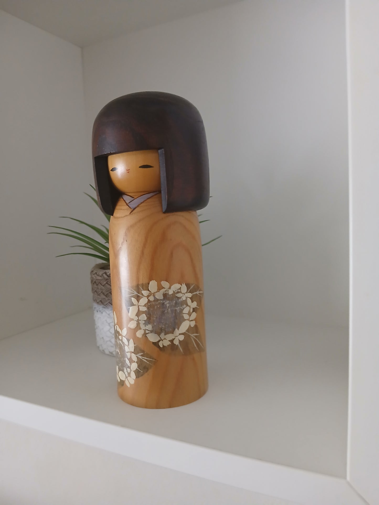 Vintage Gumma kokeshi by Usaburo