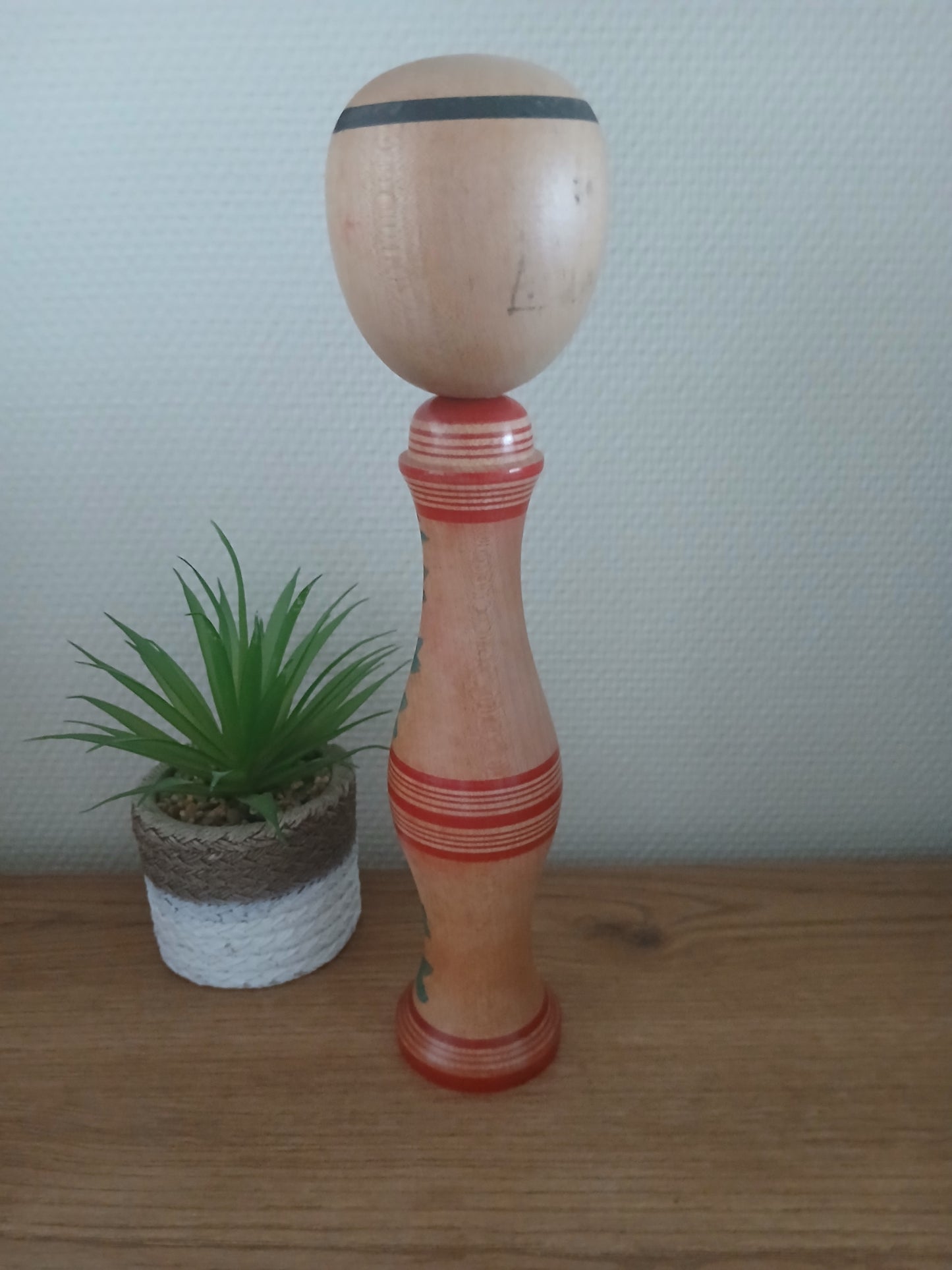 Vintage traditional Tsugaru style kokeshi Misao Murai (1912~1980)
