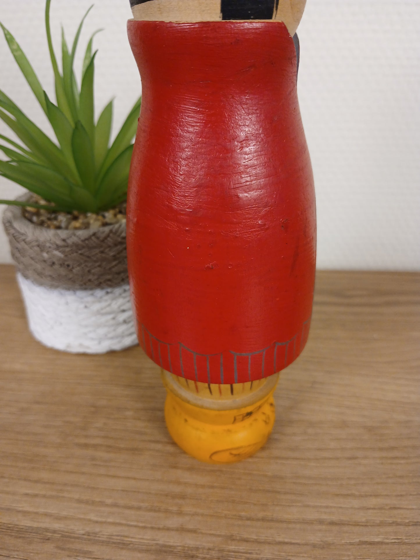 Vintage creative kokeshi