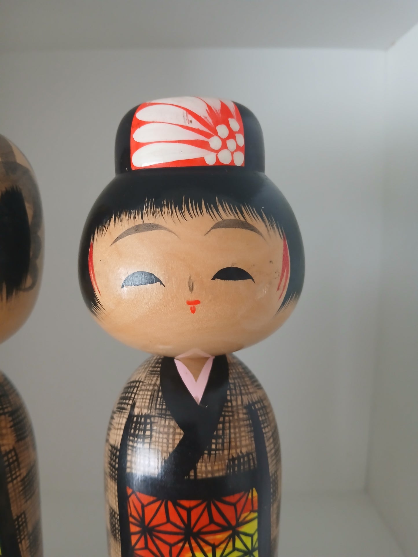 Lovely husband and wife kokeshi by Hoshi