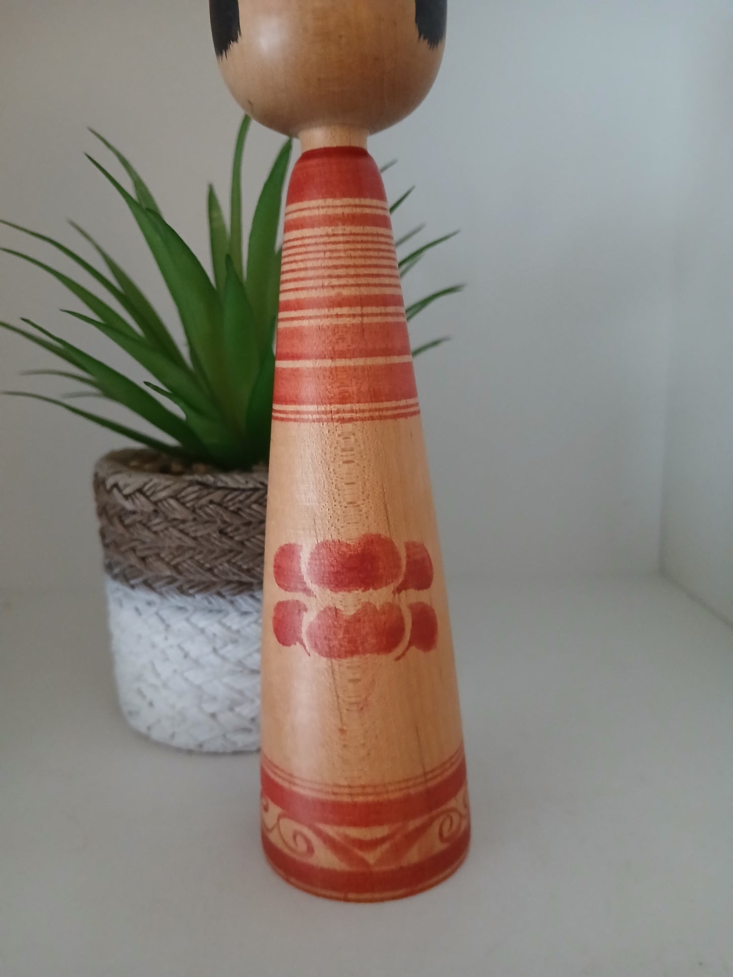 Vintage traditional Tsugaru kokeshi by Sato Nobu