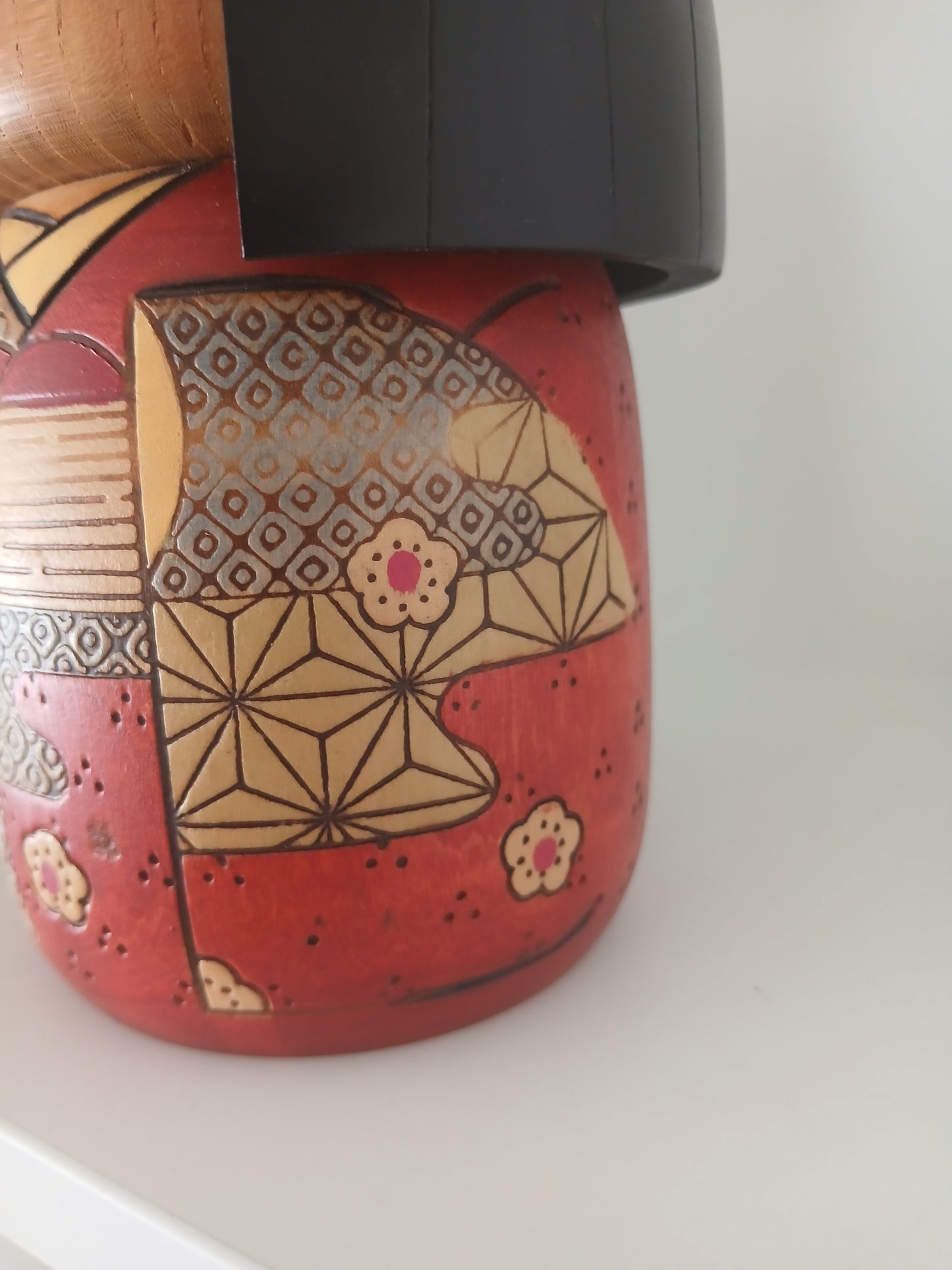 Vintage Gumma kokeshi made by Kazuo Takamizawa (1927-)
